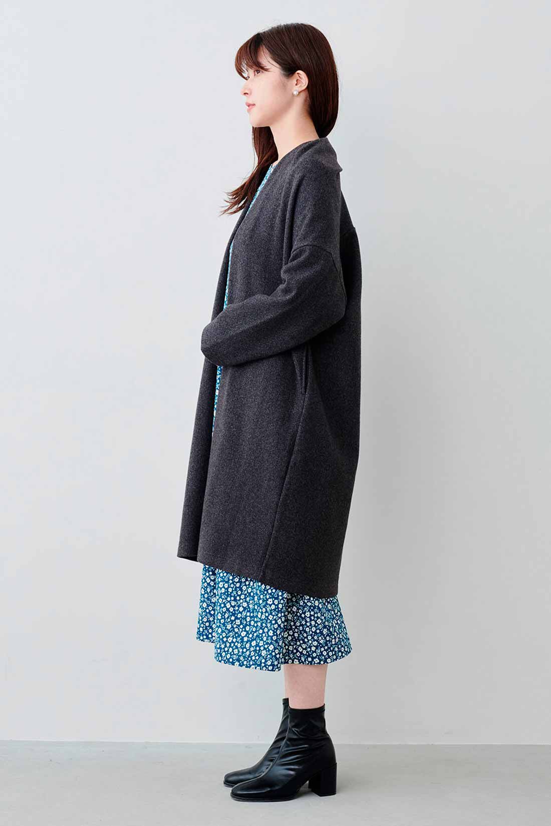DRECO by IEDIT|【3～10日でお届け】IEDIT[イディット]　毛布を着ているみたいに暖かな ふんわり軽い起毛カットソーコーディガン〈ダークグレー〉|モデル身長：167cm　着用サイズ：M