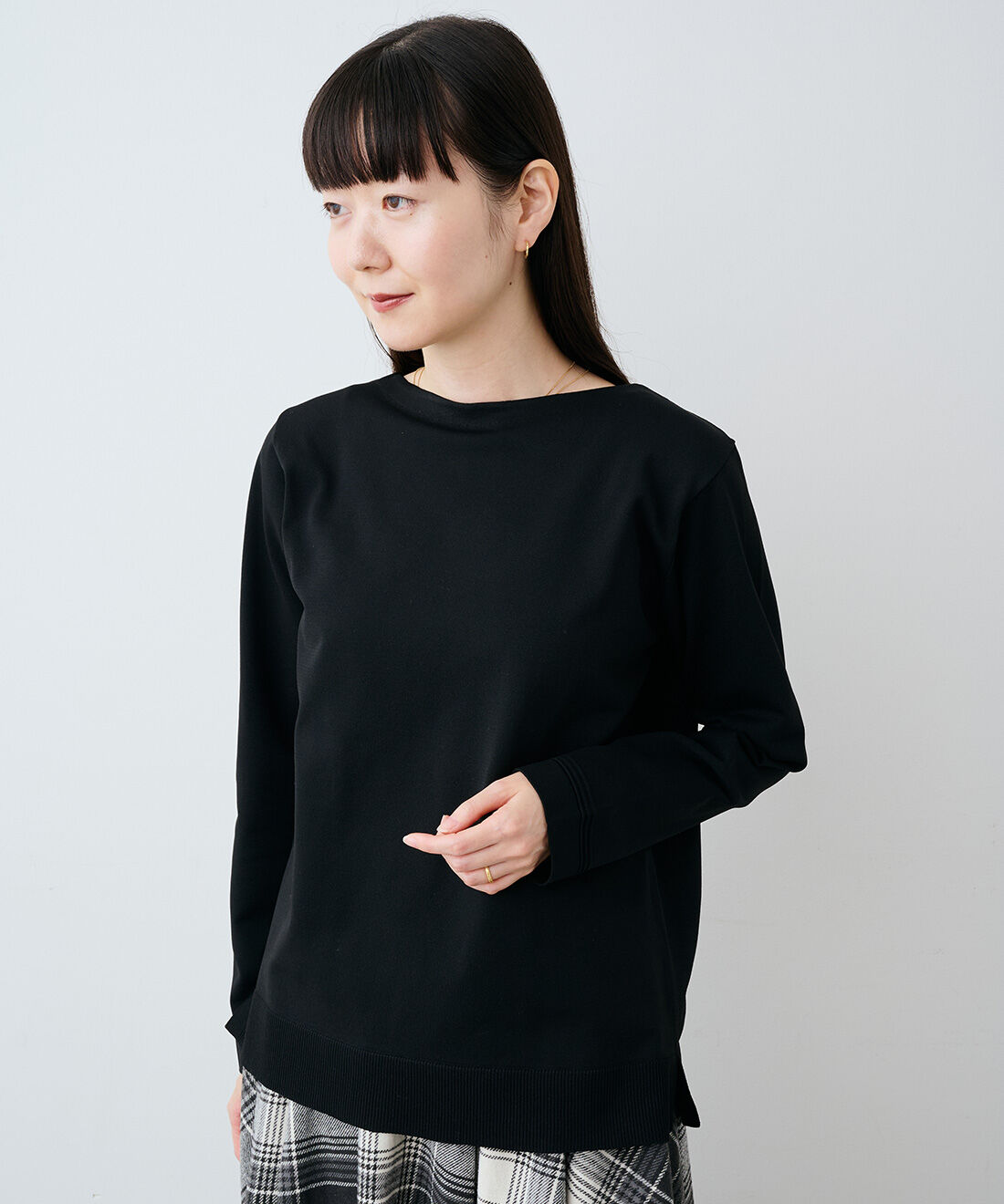 DRECO|【3～10日でお届け】IEDIT[イディット]　原着糸ニット素材で作った すっきり見えトップス〈ブラック〉