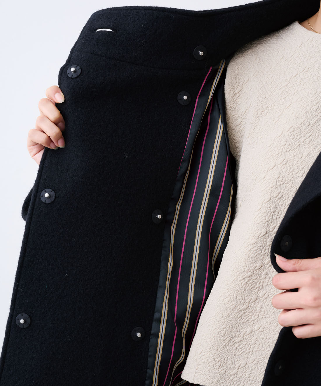 DRECO|【3～10日でお届け】IEDIT[イディット]　ウール混スライバー素材で軽やか スタンドカラーで顔まわり華やか スライバーショートコート〈ブラック〉