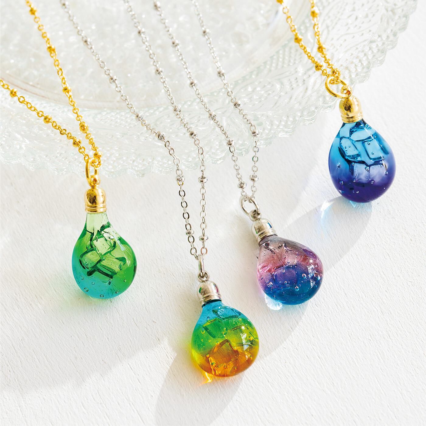 YOU+MORE! シュワシュワ弾ける クリームソーダの透明傘〈ブルー