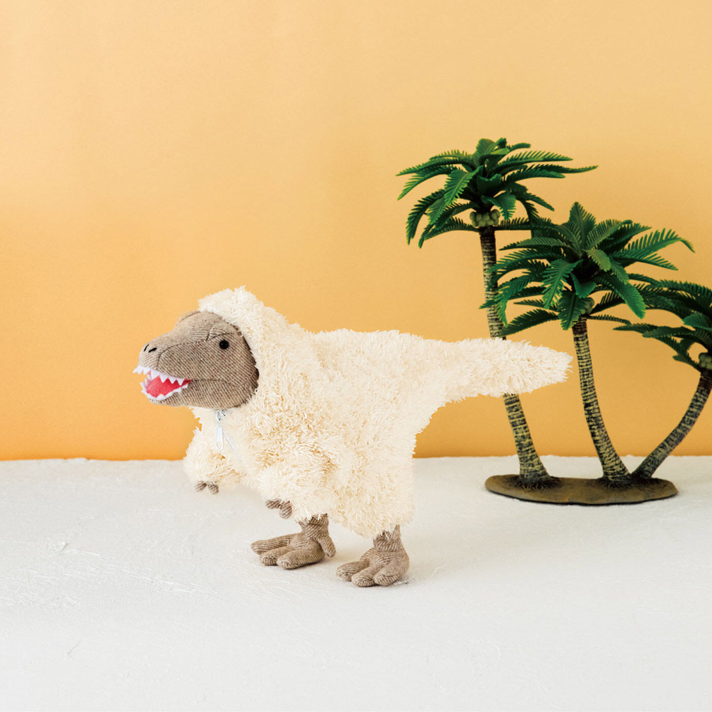 YOU+MORE!|YOU+MORE!　夢のもふもふ羽毛付き！ ティラノサウルスぬいぐるみ〈ミニ〉