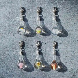YOU+MORE! | しずくの中で浮遊するクラゲ採集ガラスチャーム