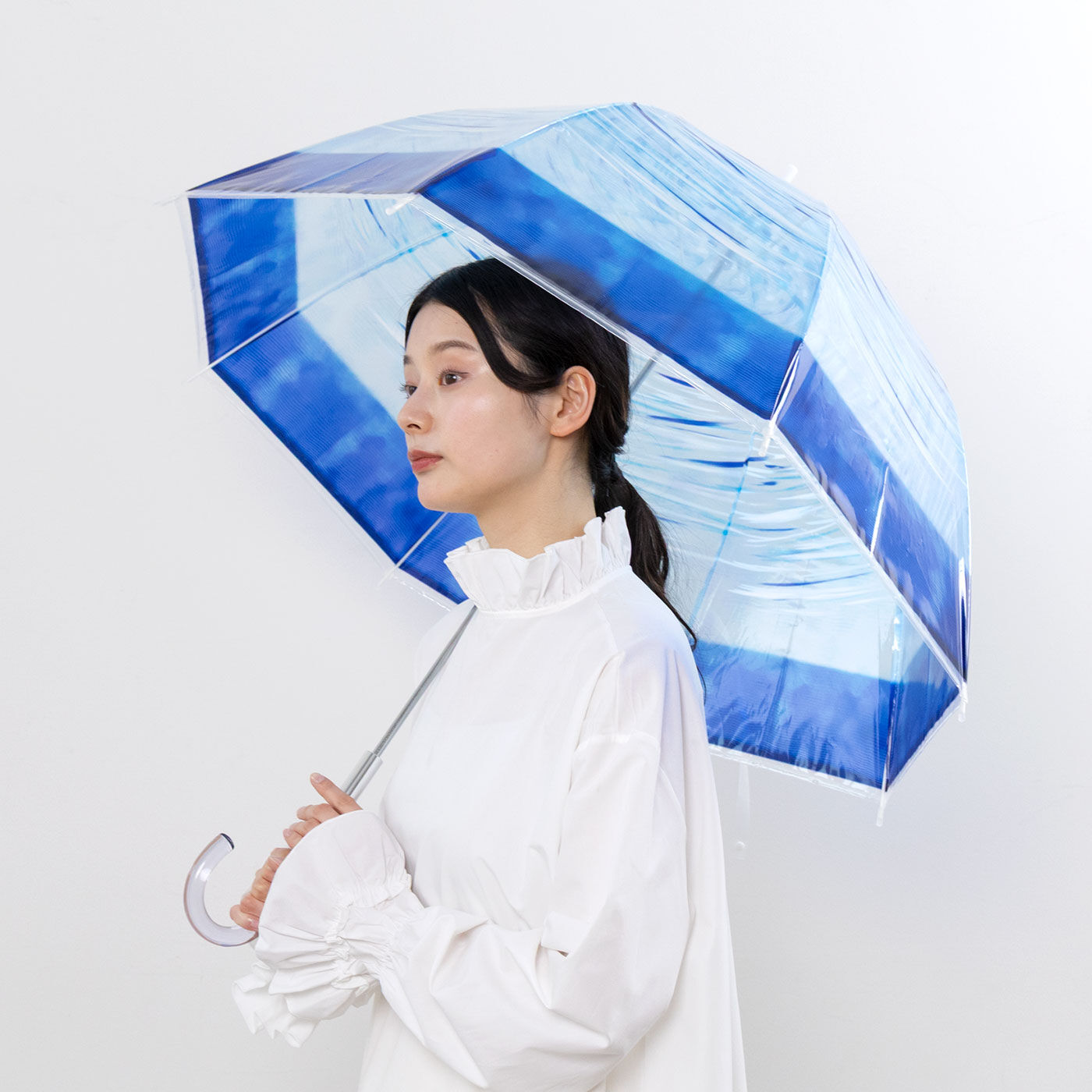 YOU＋MORE！［ユーモア］|【6月分以降お届け】ガラスの音色が降りそそぐ　青森の伝統工芸　津軽びいどろの風鈴傘〈あおもりの海〉