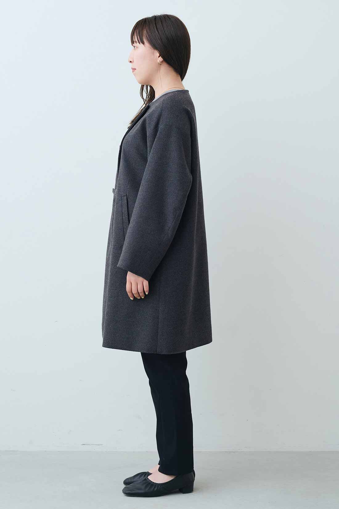 シロップ．特急便|シロップ. フランスの印象派画家モネの世界をまとう クラシックコート〈チャコールグレー〉|モデル身長：159cm　着用サイズ：M