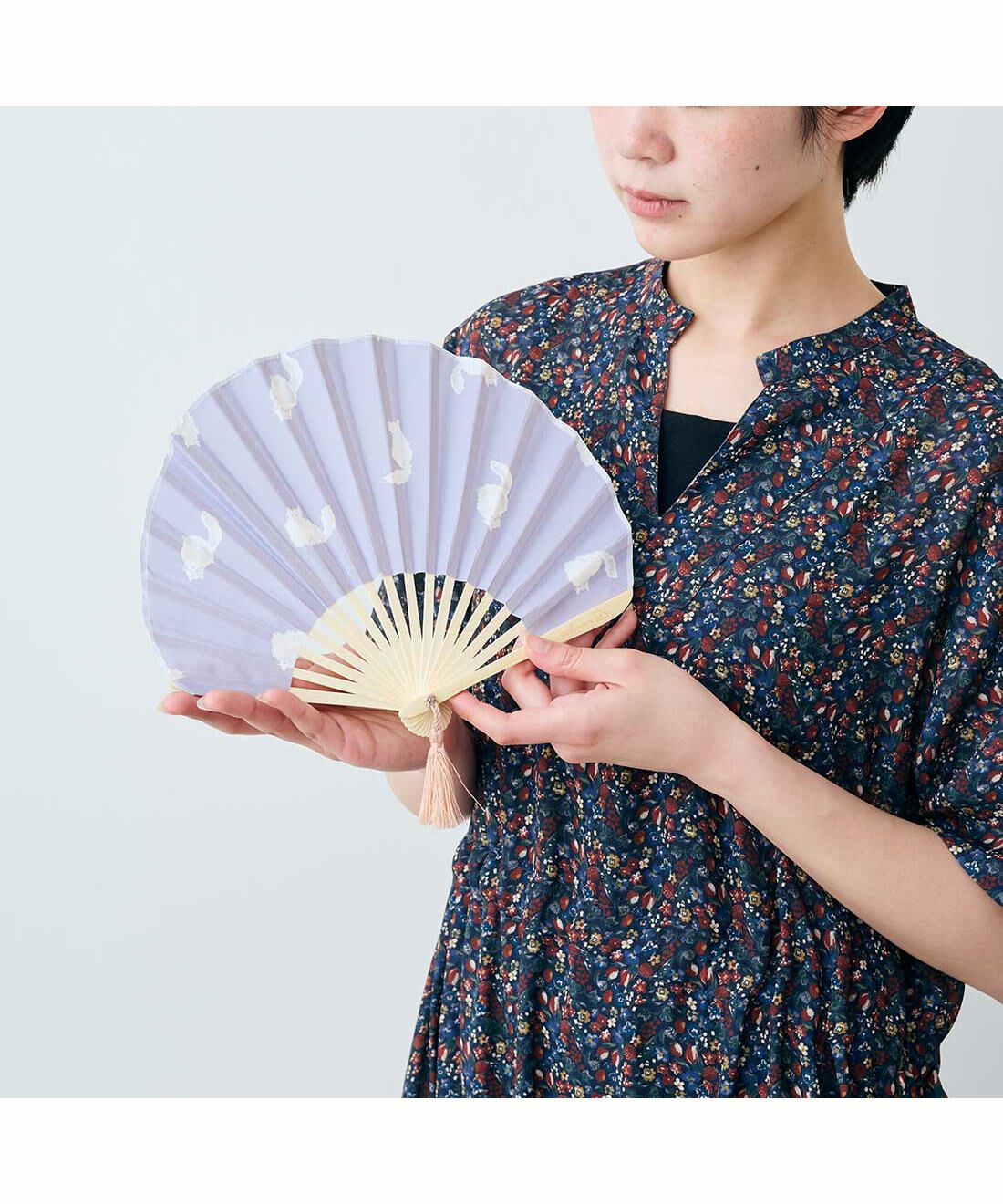 シロップ．特急便|【WEB限定・3～10日でお届け】WPCギフトボックス入りデザイン扇子【シロップ．バスケット】
