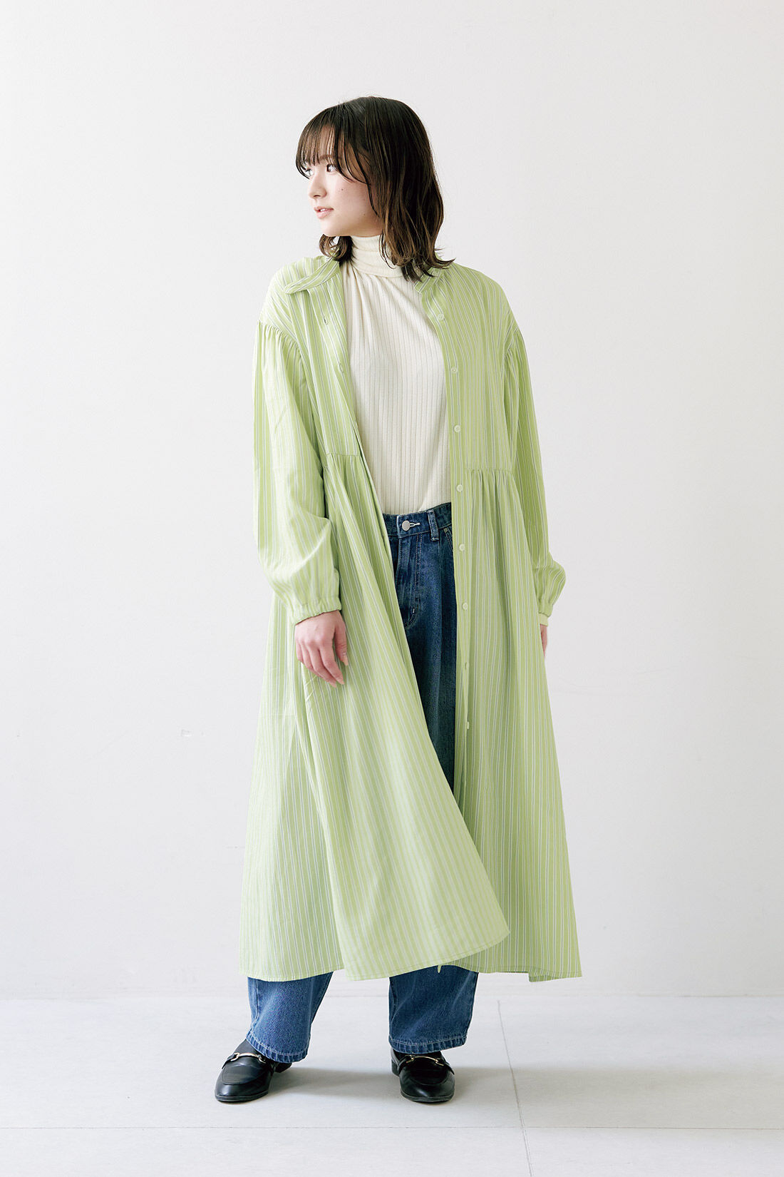 シロップ．特急便|シロップ． ふわりと風をはらむストライプシャツワンピース〈ライムストライプ〉|身長162cm/Mサイズ着用