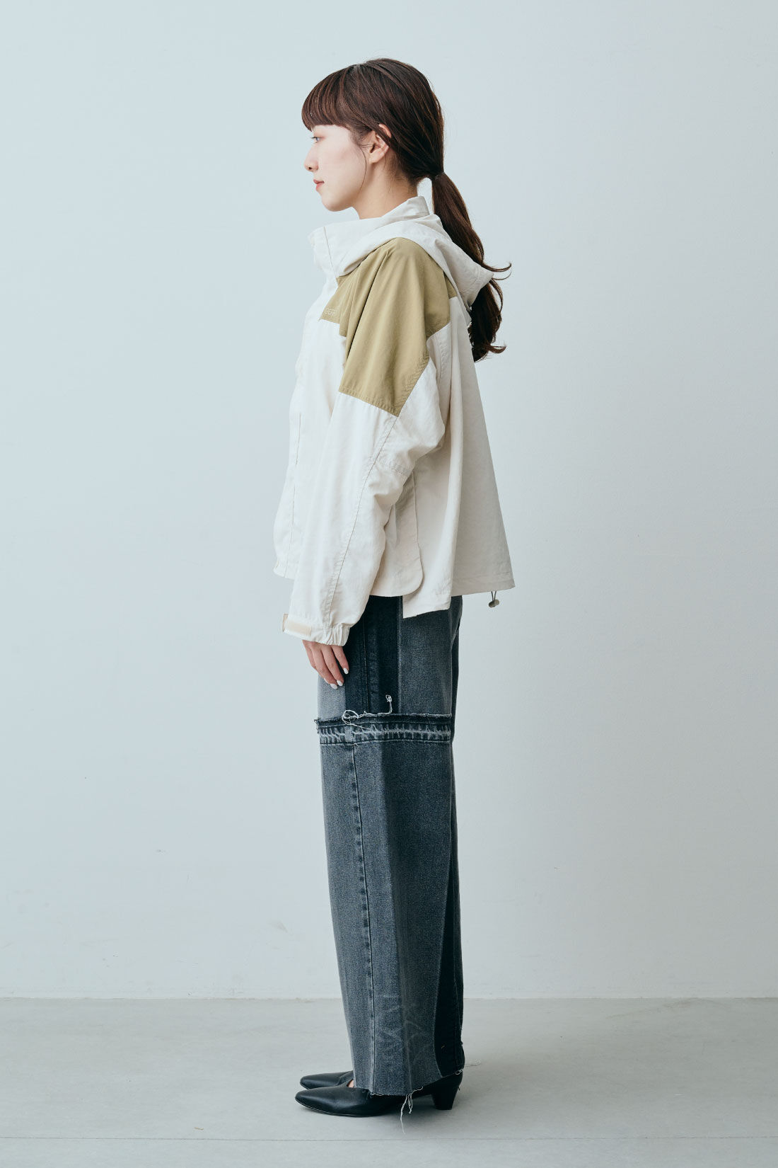 fashion special|【WEB限定・特急便】　GERRY ブロックショートマウンテンパーカー|1：beige×camel　モデル身長：163cm