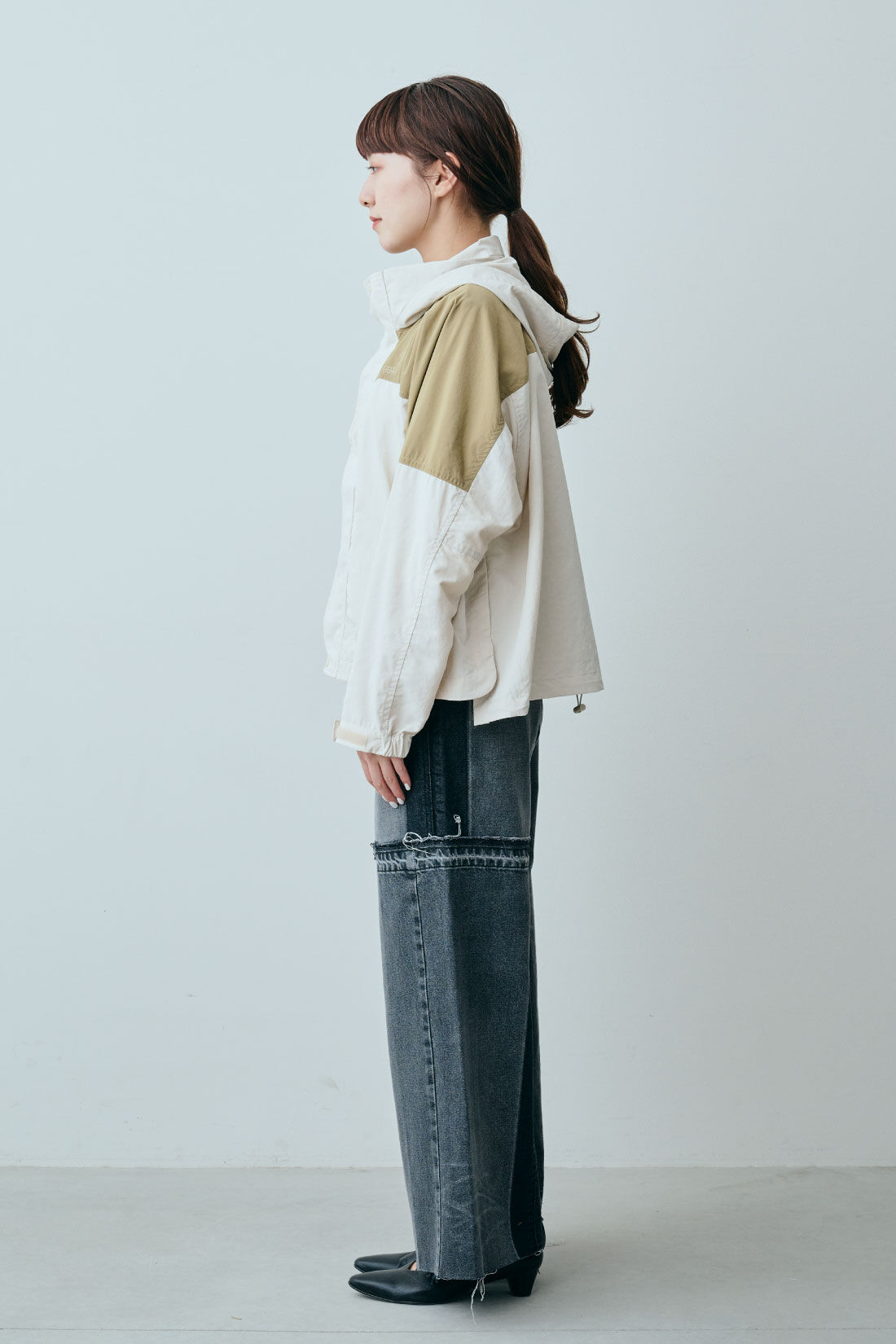 fashion special|【WEB限定・特急便】　Wrangler リメイクフレアーパンツ|2：ブラック　モデル身長：163cm