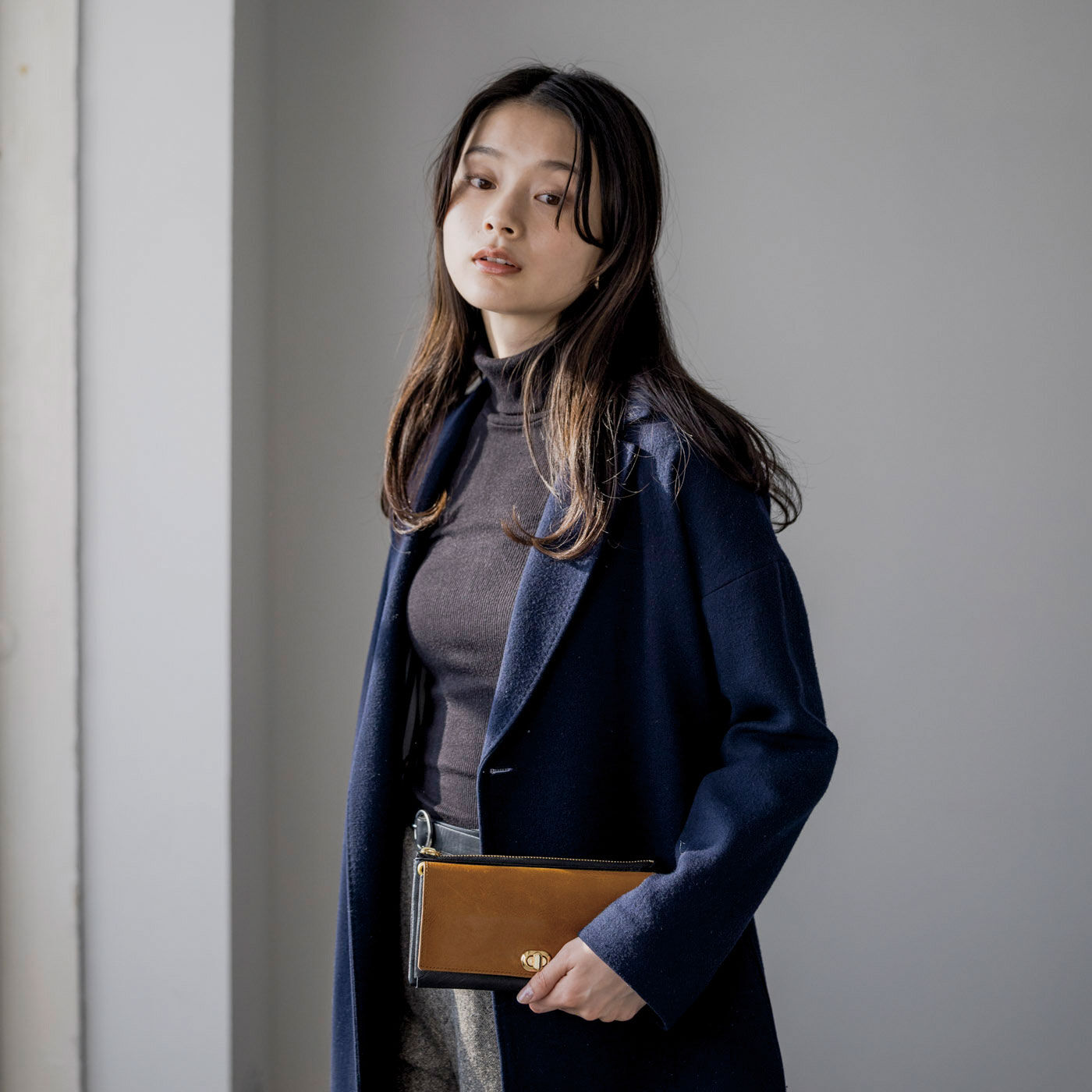 ＆Stories|福岡の鞄作家が作った　職人本革の淑女のウォレット鞄〈キャメル・ブラック〉 [本革 財布：日本製]