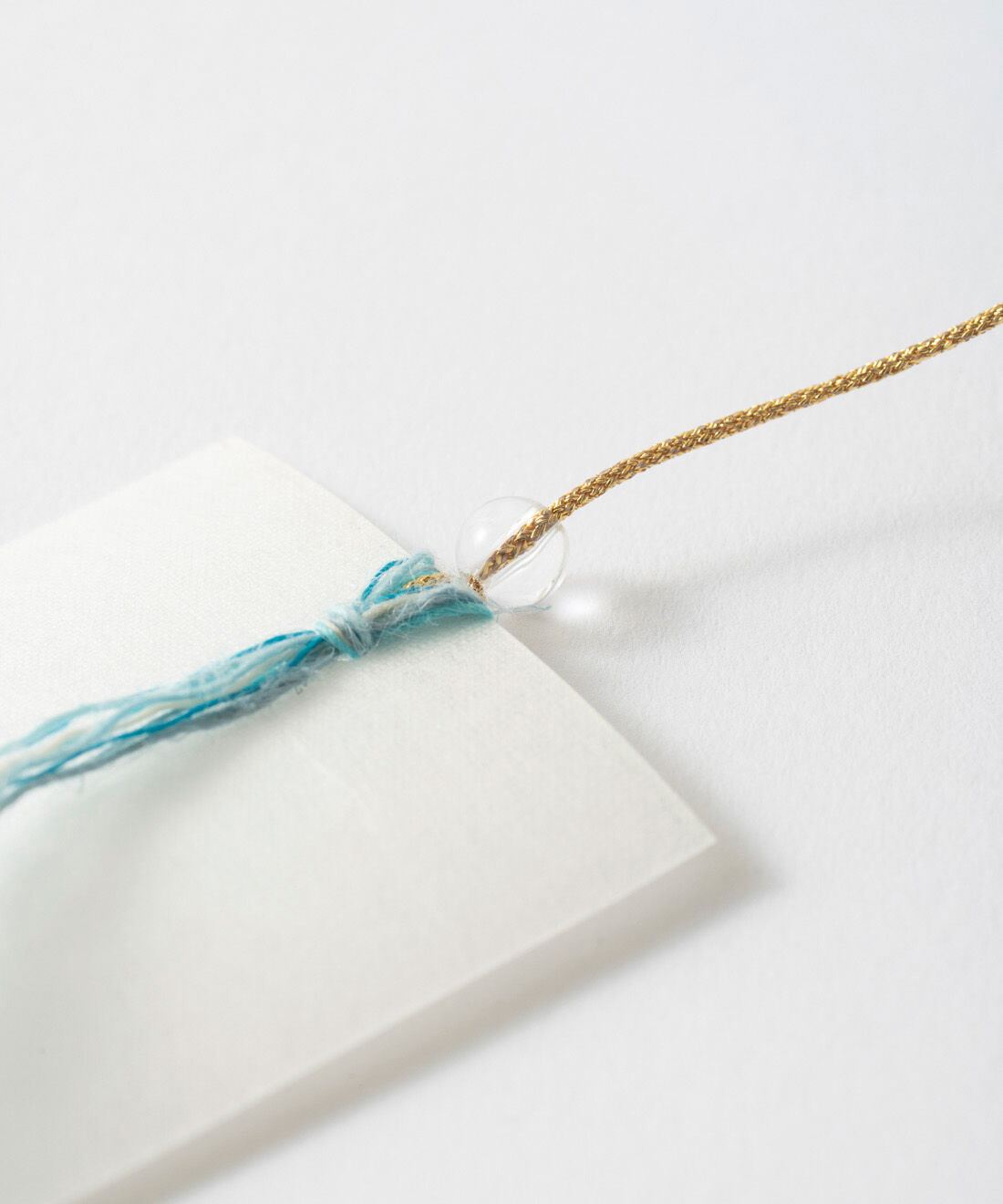 ＆Stories|小田原のガラス職人が作った 幻想的な海のグラテーションを閉じ込めた 宙吹き風鈴〈ラグーンブルー〉[日本製]