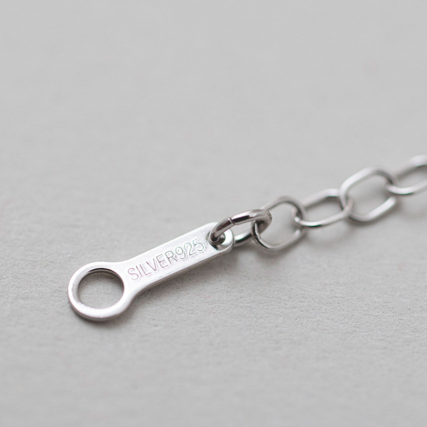 ＆Stories|神戸の老舗真珠メーカーが手掛けた 淡水パールのチェーンネックレス〈シルバー925〉