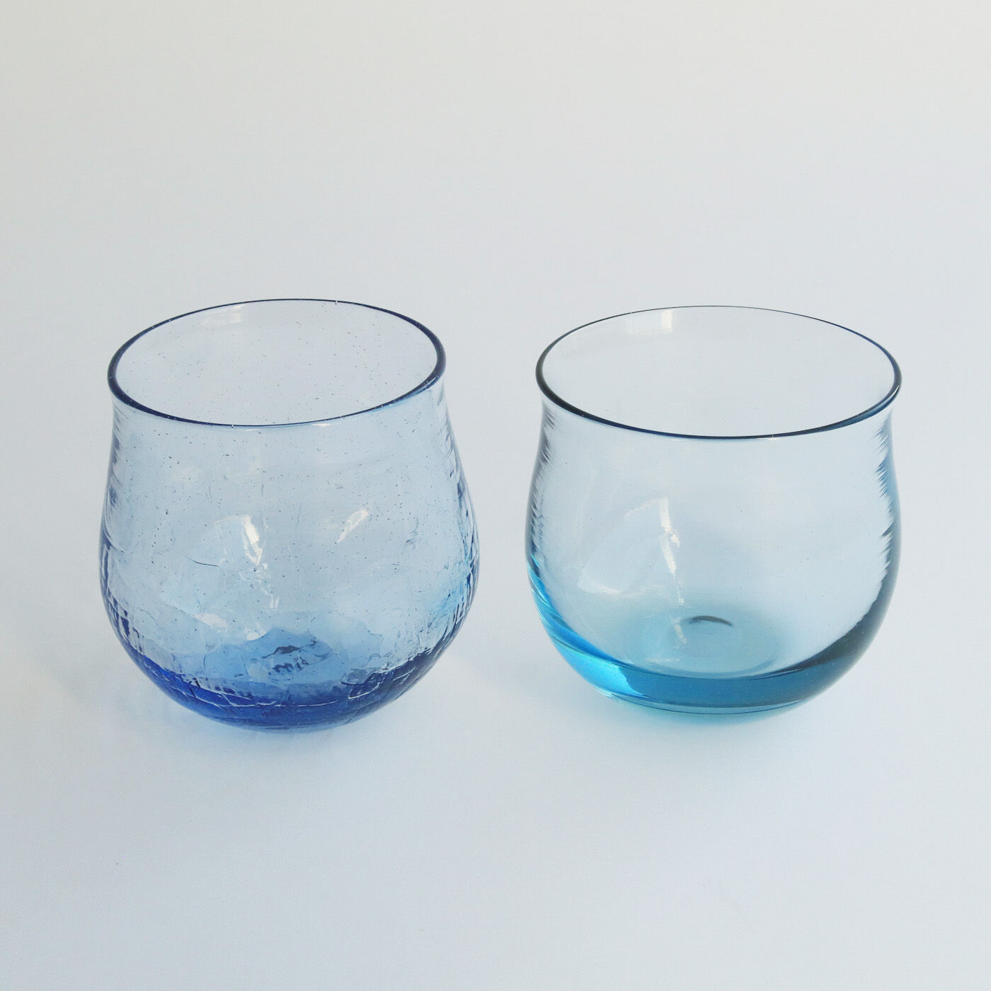＆Stories|小田原のガラス職人が作った 海と空が溶け込んだ宙吹きグラス〈2個セット〉|こちらもお届けの一例です。