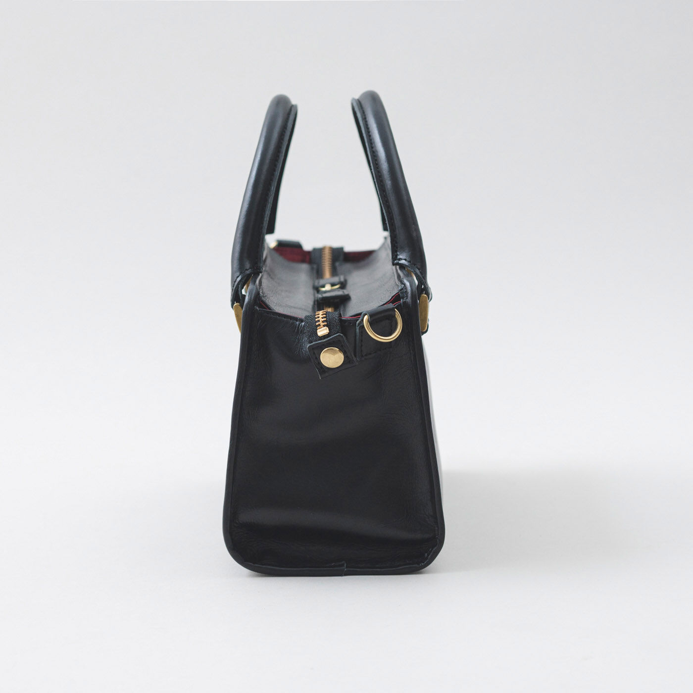 ＆Stories|鞄職人と鞄デザイナーが作った 職人本革のグラーヴェバッグ〈ブラック〉|側面