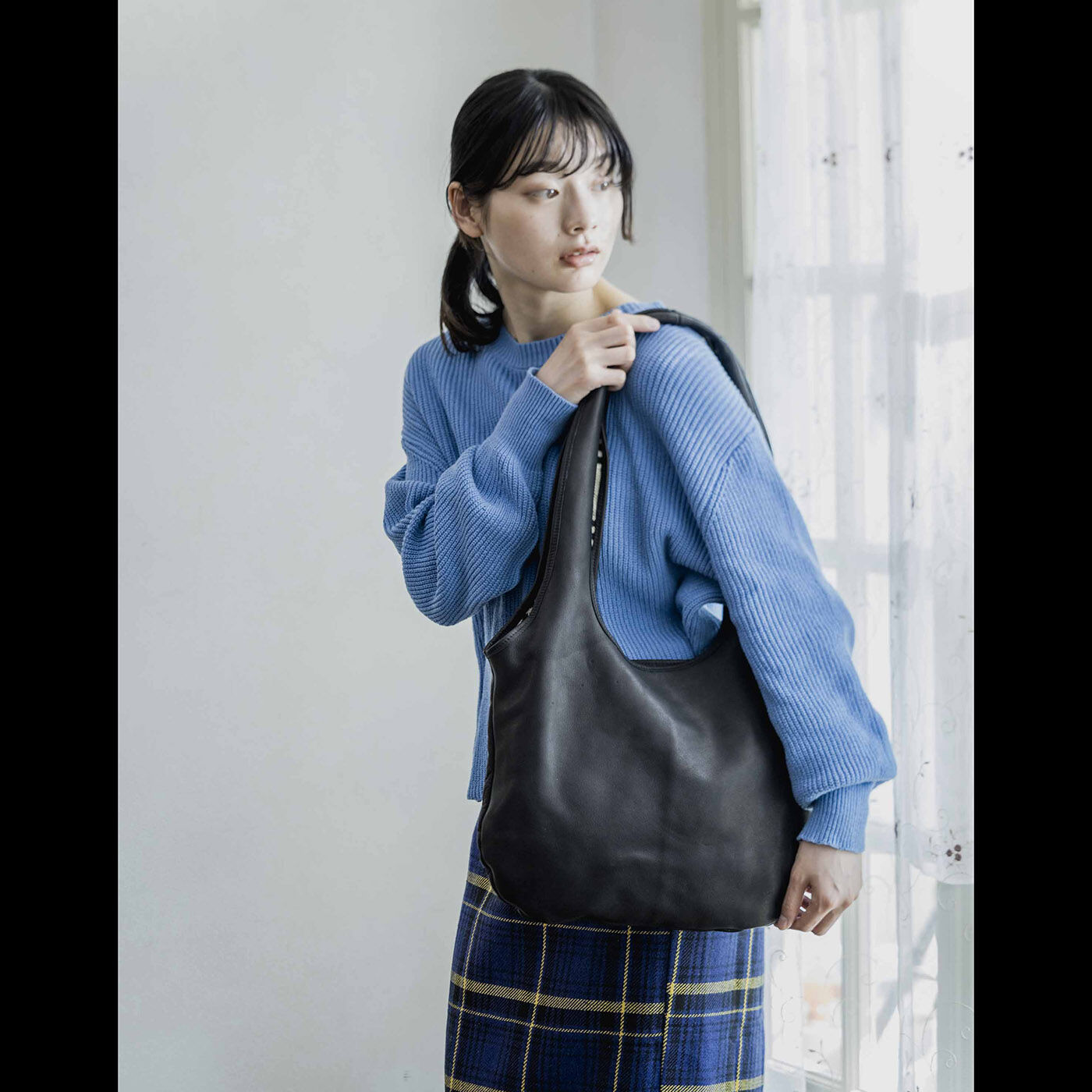 ＆Stories|福岡の鞄作家が作った 職人本革のブルーメトート〈ブラック〉
