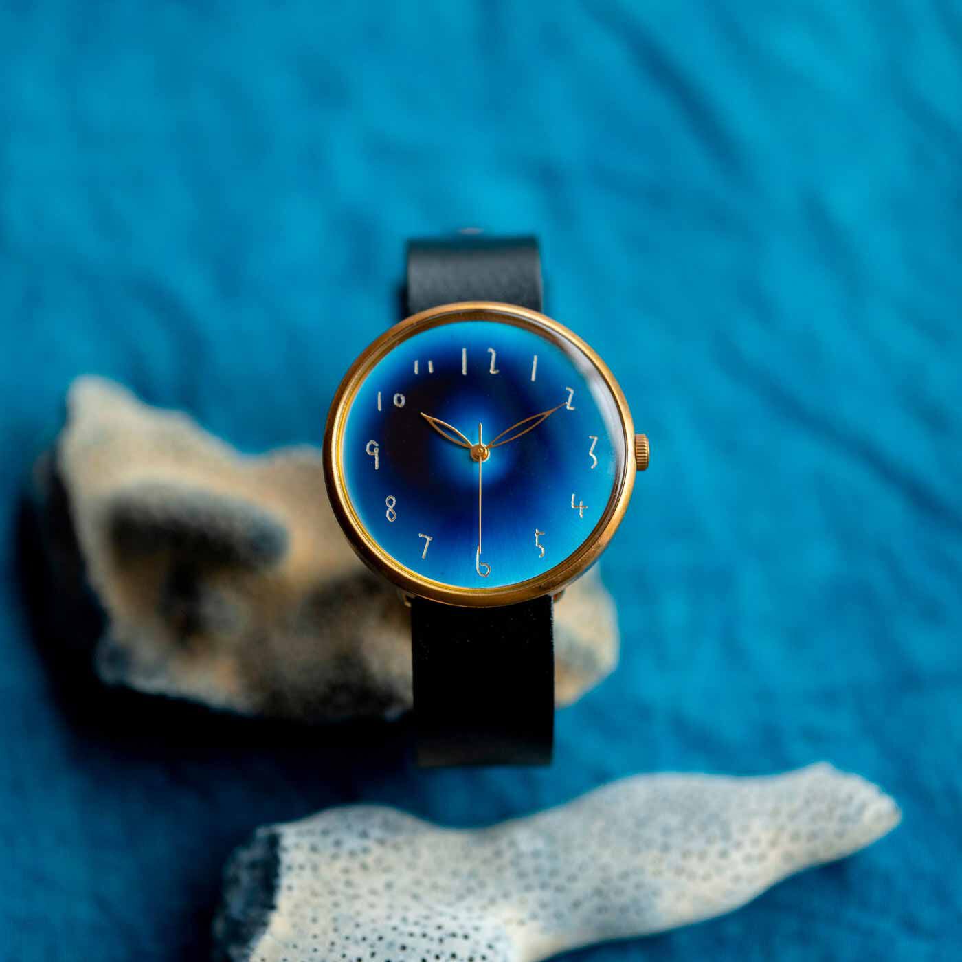 フェリシモ 日本職人プロジェクト 海底の深縹色腕時計〈白銀色〉 | www 
