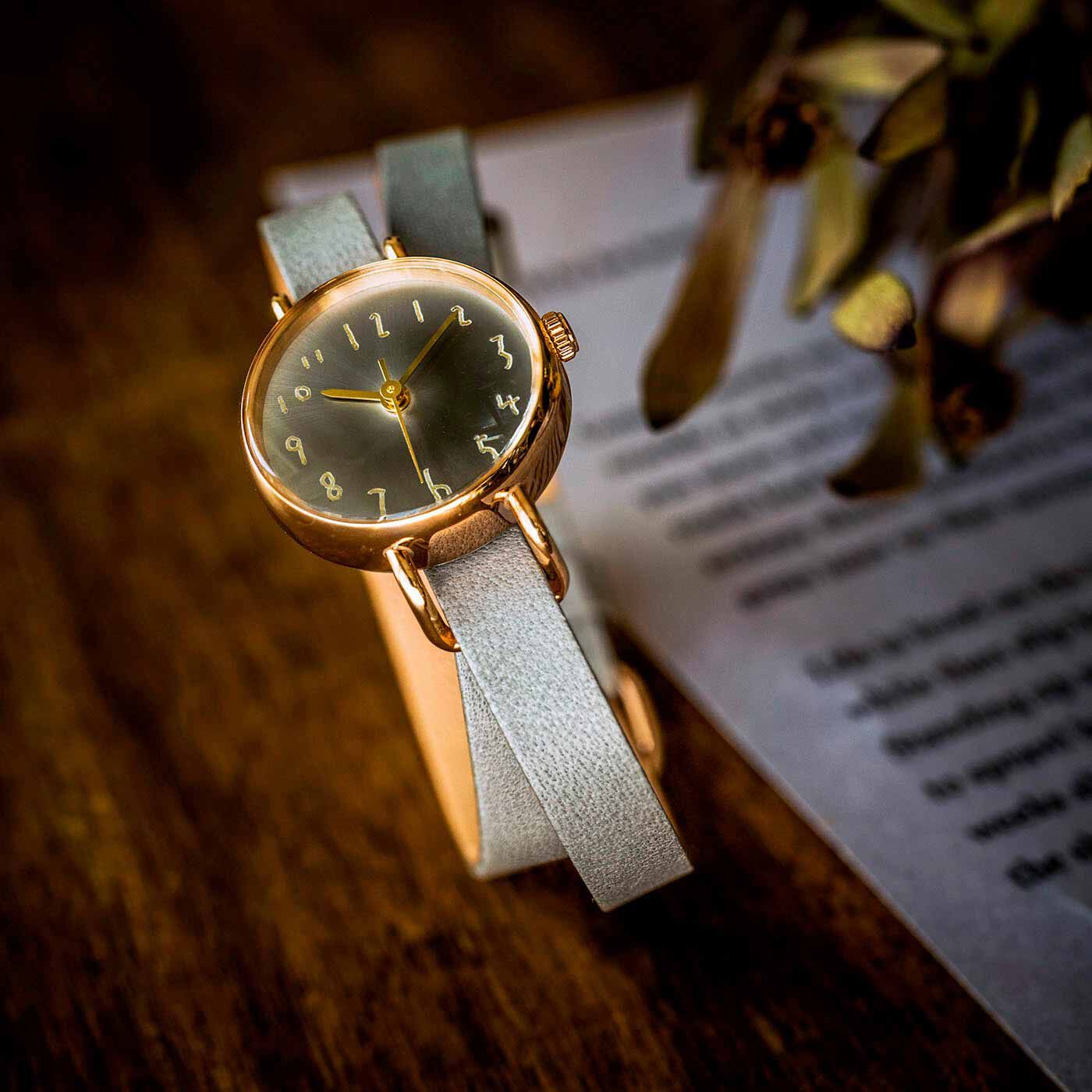 【日本製】時計職人が作ったブレスレットのような華奢腕時計