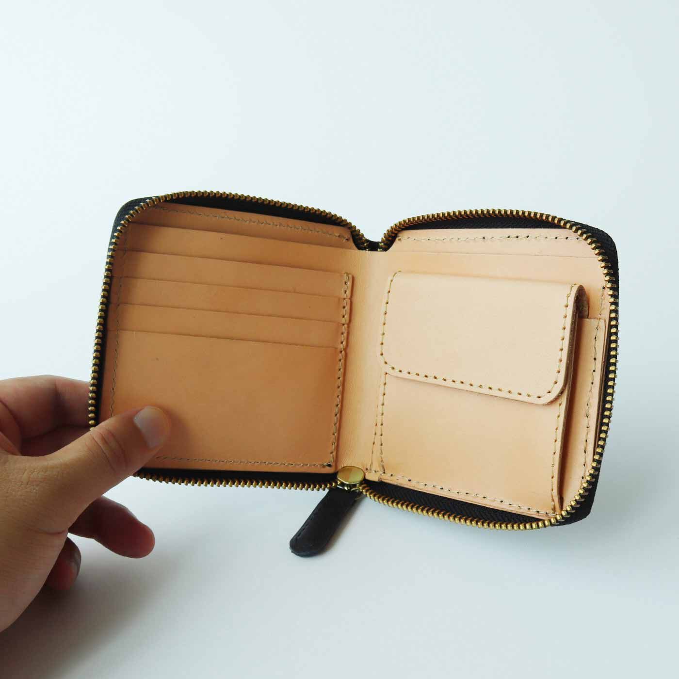 ＆Stories|福岡の鞄作家と作った 職人本革のラウンドジップ折り財布〈ブラック〉