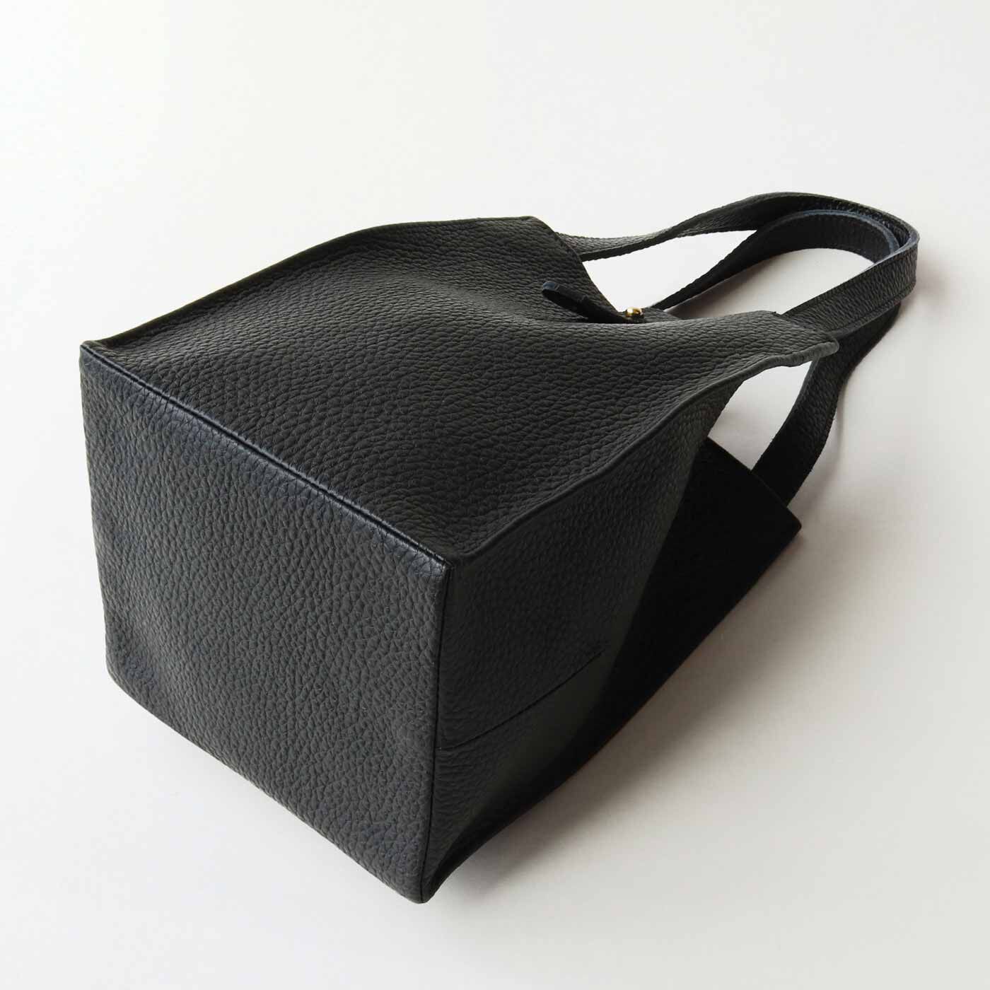 ＆Stories|福岡の鞄作家が作った 職人本革のミルクボトルトートバッグ〈ブラック〉