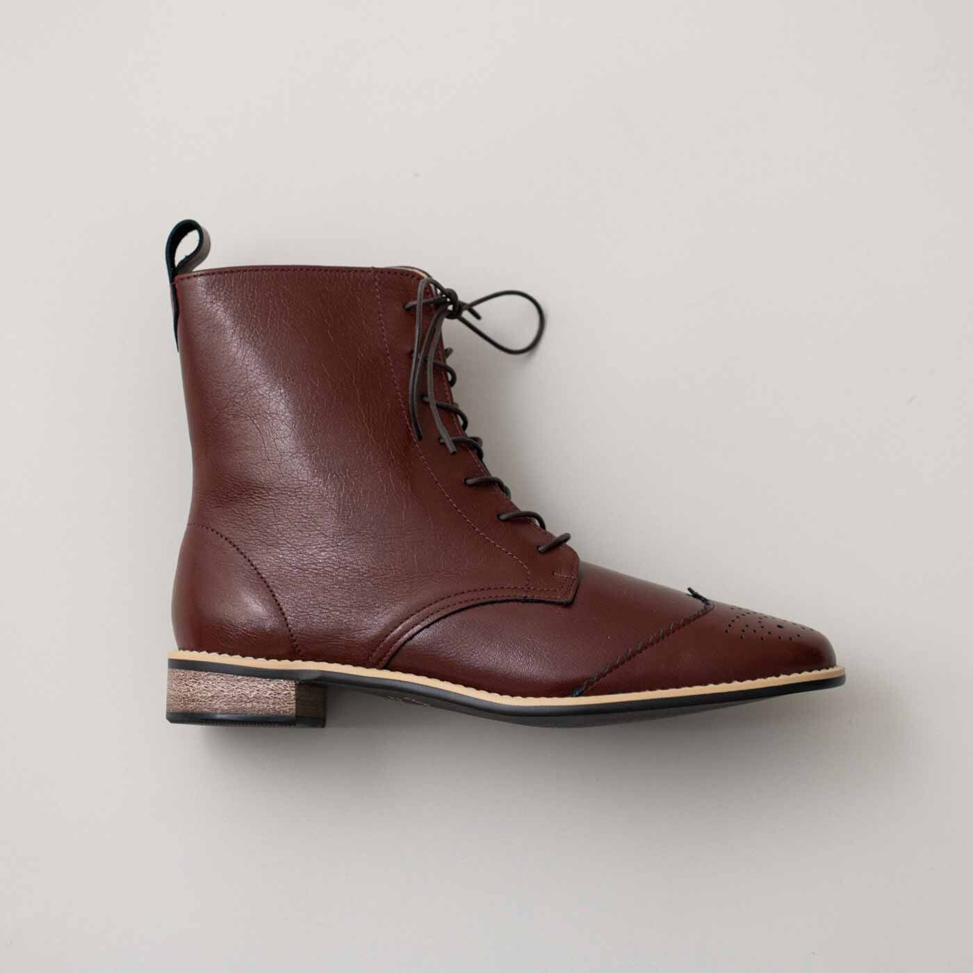 ＆Stories|長田の靴職人が作った　職人本革のウィングチップブーツ〈レッドブラウン〉