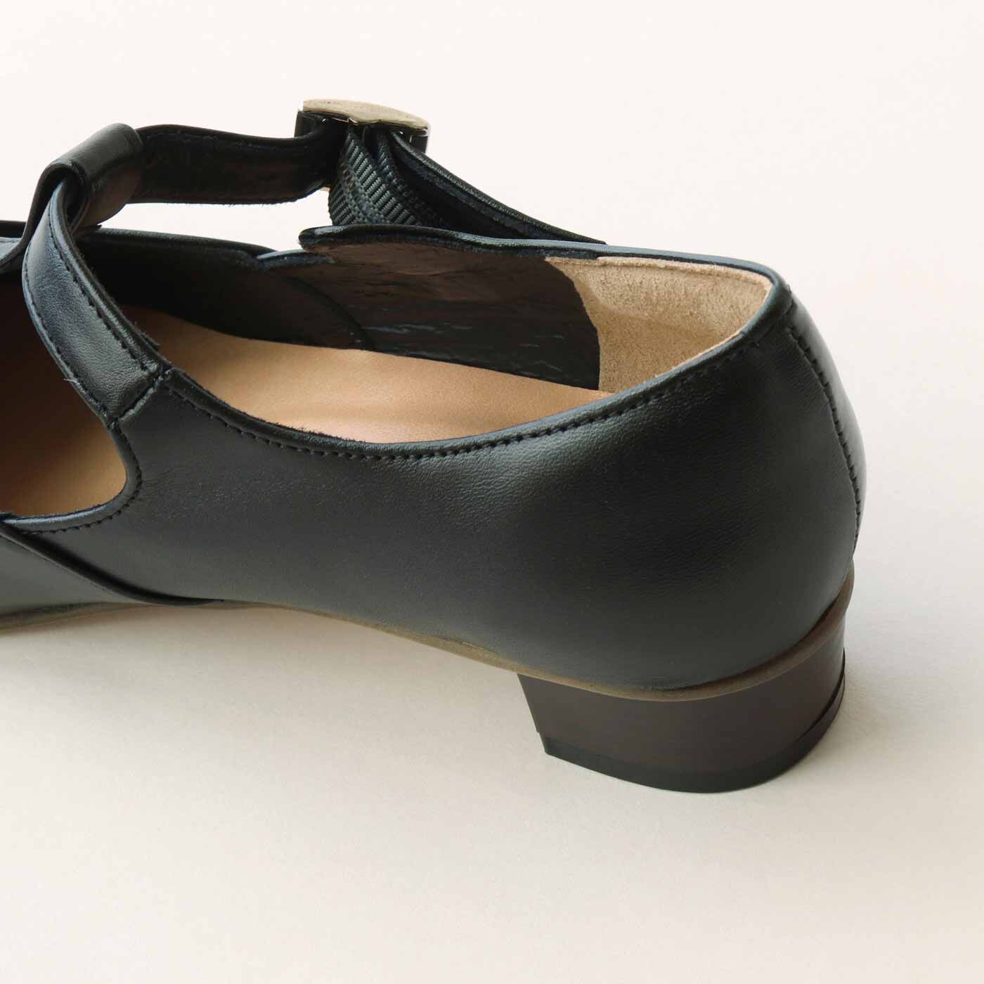 ＆Stories|靴デザイナーが欲しかった 職人本革のライトステップシューズ〈ブラック〉|クッション性のあるソールで履き心地も快適です。