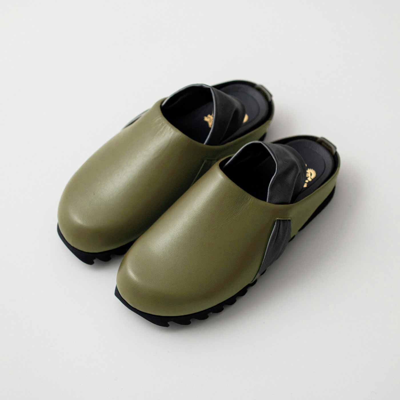 ＆Stories|長田の靴職人が作った　職人本革のパニーニサボシューズ〈オリーブ色〉|縮こまった足指が広がって、どこまでも歩けてしまいそう。感動的な履きやすさ。