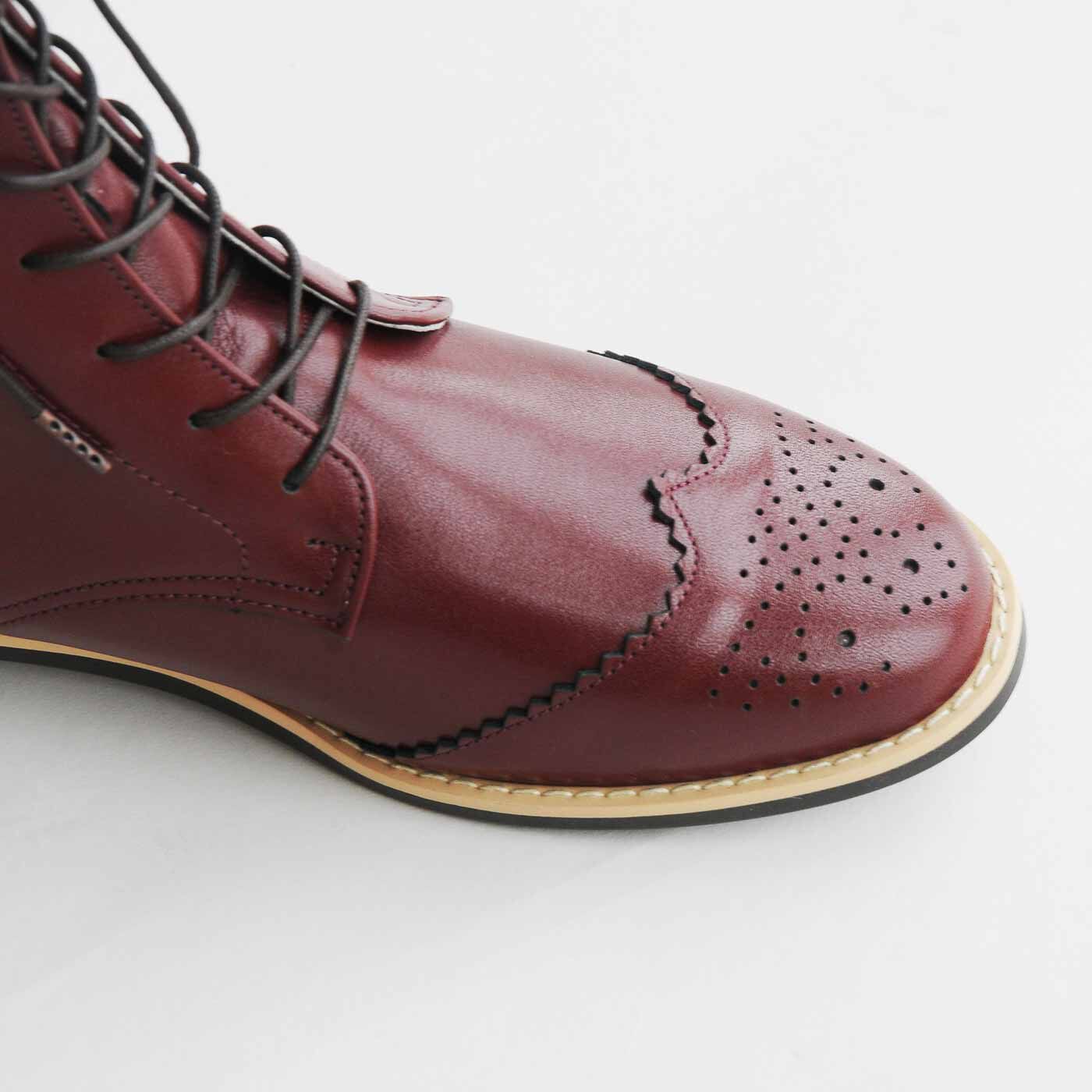＆Stories|長田靴職人が叶えた 理想の本革ウィングチップブーツ〈レッドブラウン〉[本革 ブーツ：日本製]|おしゃれなウィングチップデザイン。