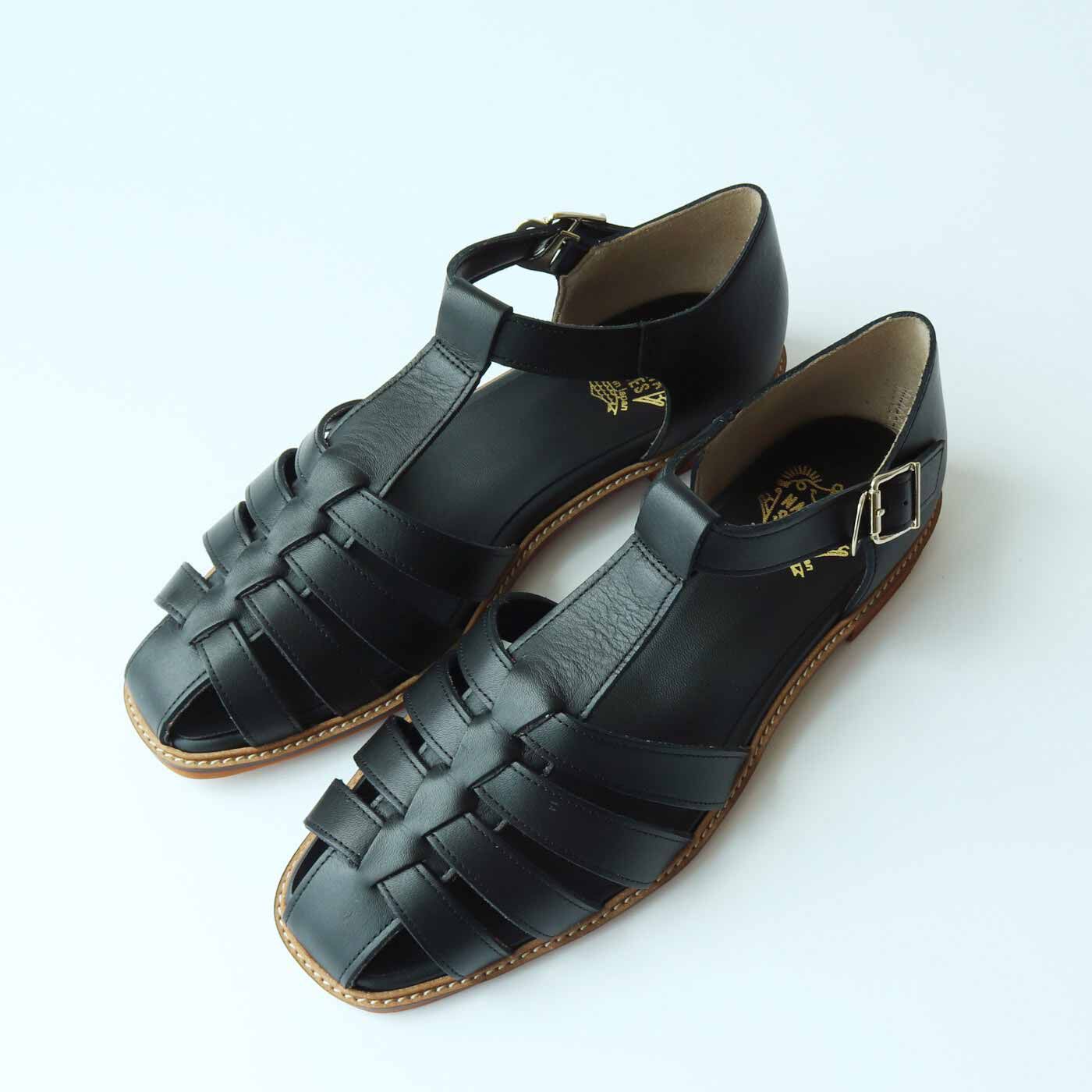 ＆Stories|靴デザイナーの理想で仕上げた 職人本革のフィッシャーマンシューズ〈ブラック〉|サイズも10サイズ展開で21.5〜26cmと充実しています。