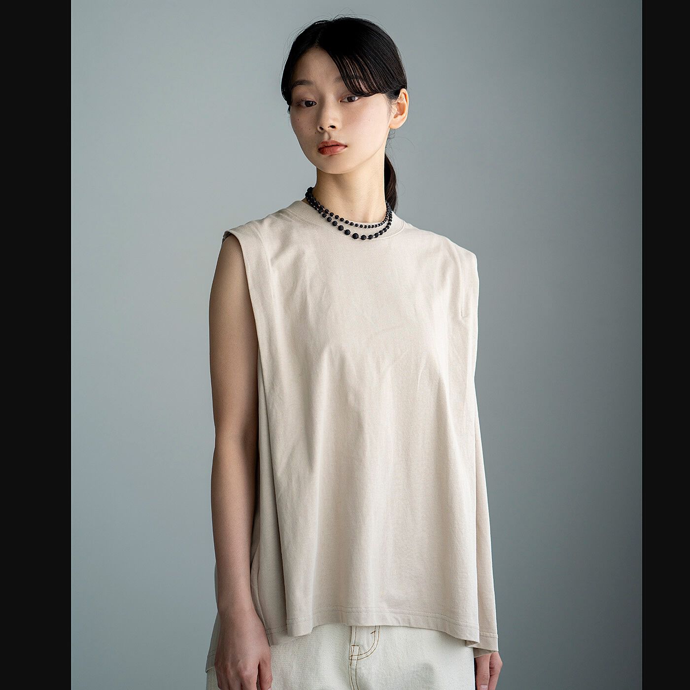 ＆Stories|群馬の刺繍工房が作った　 誕生石色の刺繍珠ネックレス〈ラピスラズリブルー色・12月生まれ〉[日本製]