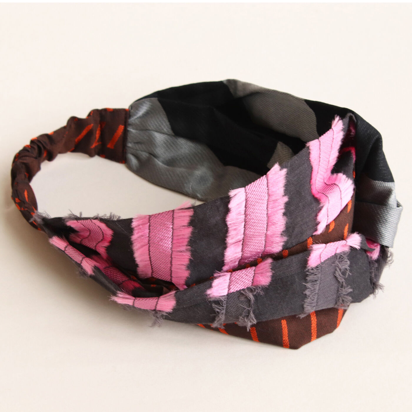 ＆Stories|テキスタイルデザイナーと作った　播州ジャカード織のヘアターバン〈ピンク×ブラウン〉[ヘアバンド：日本製]