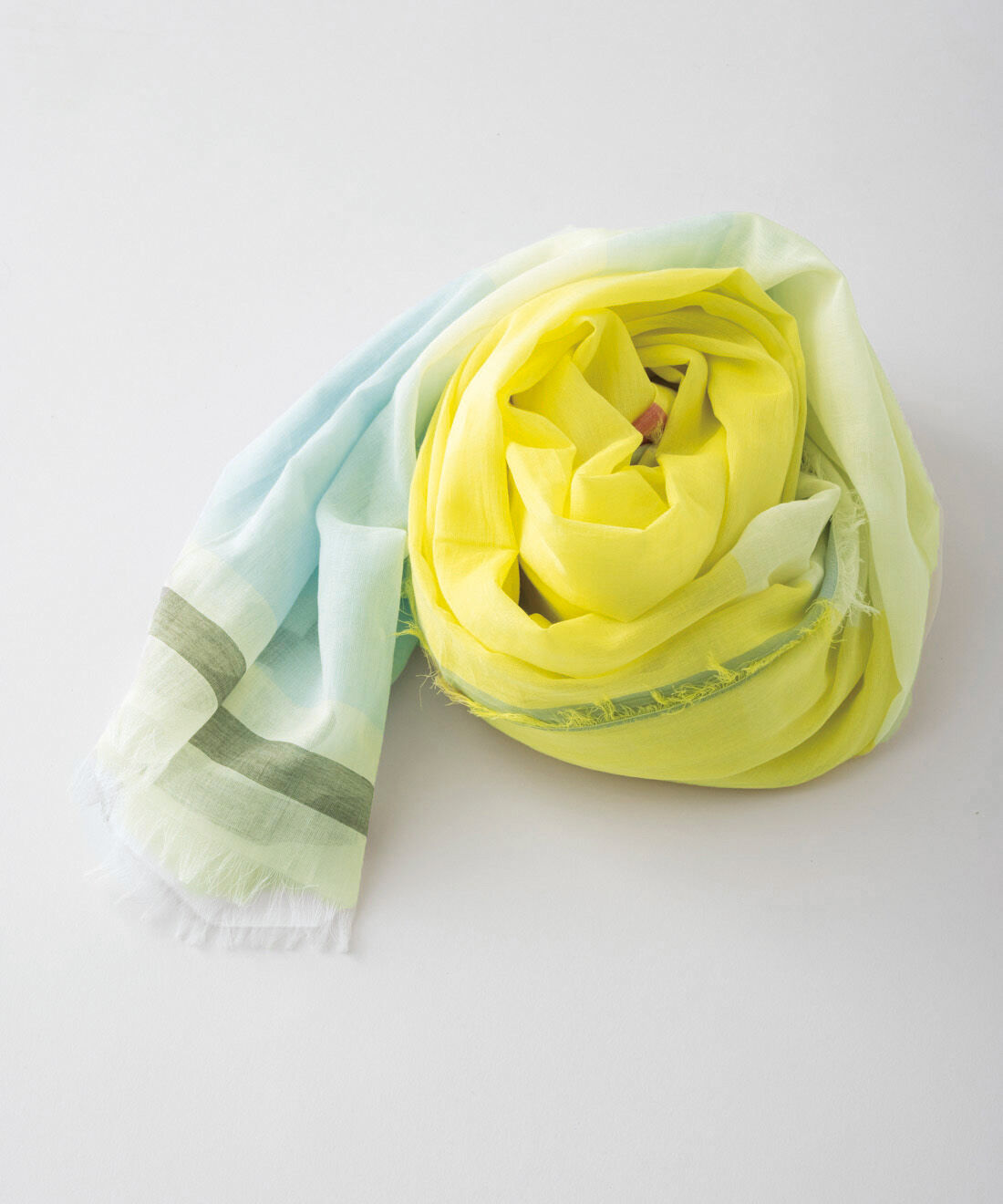 ＆Stories|テキスタイルデザイナーと作った 播州織のそよ風みたいなストール〈レモンイエロー〉[日本製]