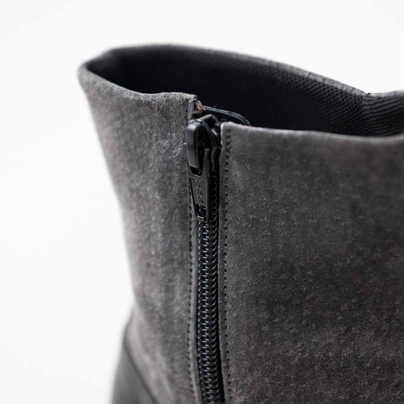 ＆Stories|長田の靴職人とプランナーＭＯＥが作った　職人本革のボタンアップブーツ〈ブラック＆グレー〉