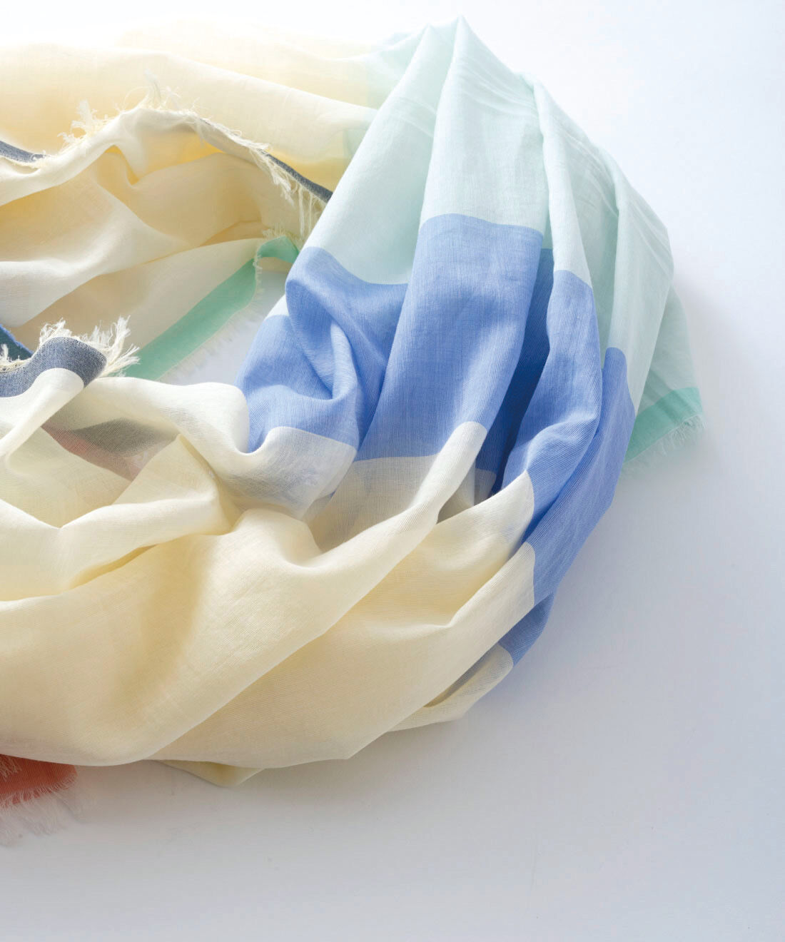 ＆Stories|テキスタイルデザイナーと作った 播州織のそよ風みたいなストール〈ヨットハーバー〉[日本製]