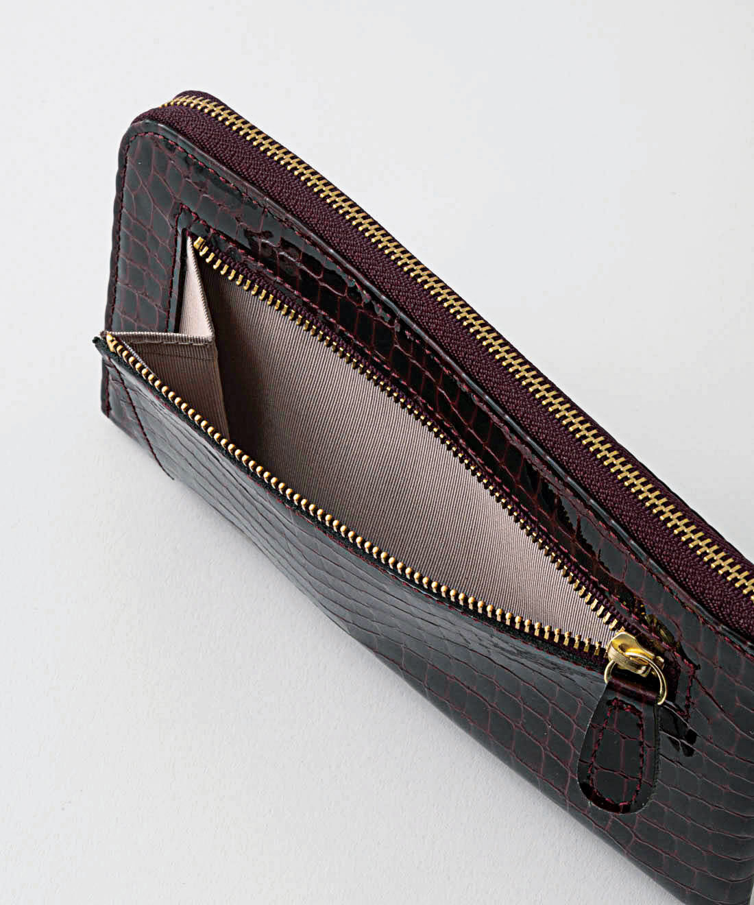 ＆Stories|財布職人が作った 職人本革のブレッシングウォレット〈ワインパープル〉[本革 財布：日本製]