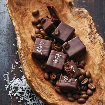 幸福のチョコレート | カドココア　ココナツ＆コーヒー