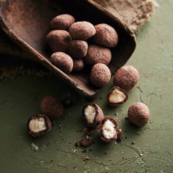 幸福のチョコレート | カドココア　チェンマイマカダミア