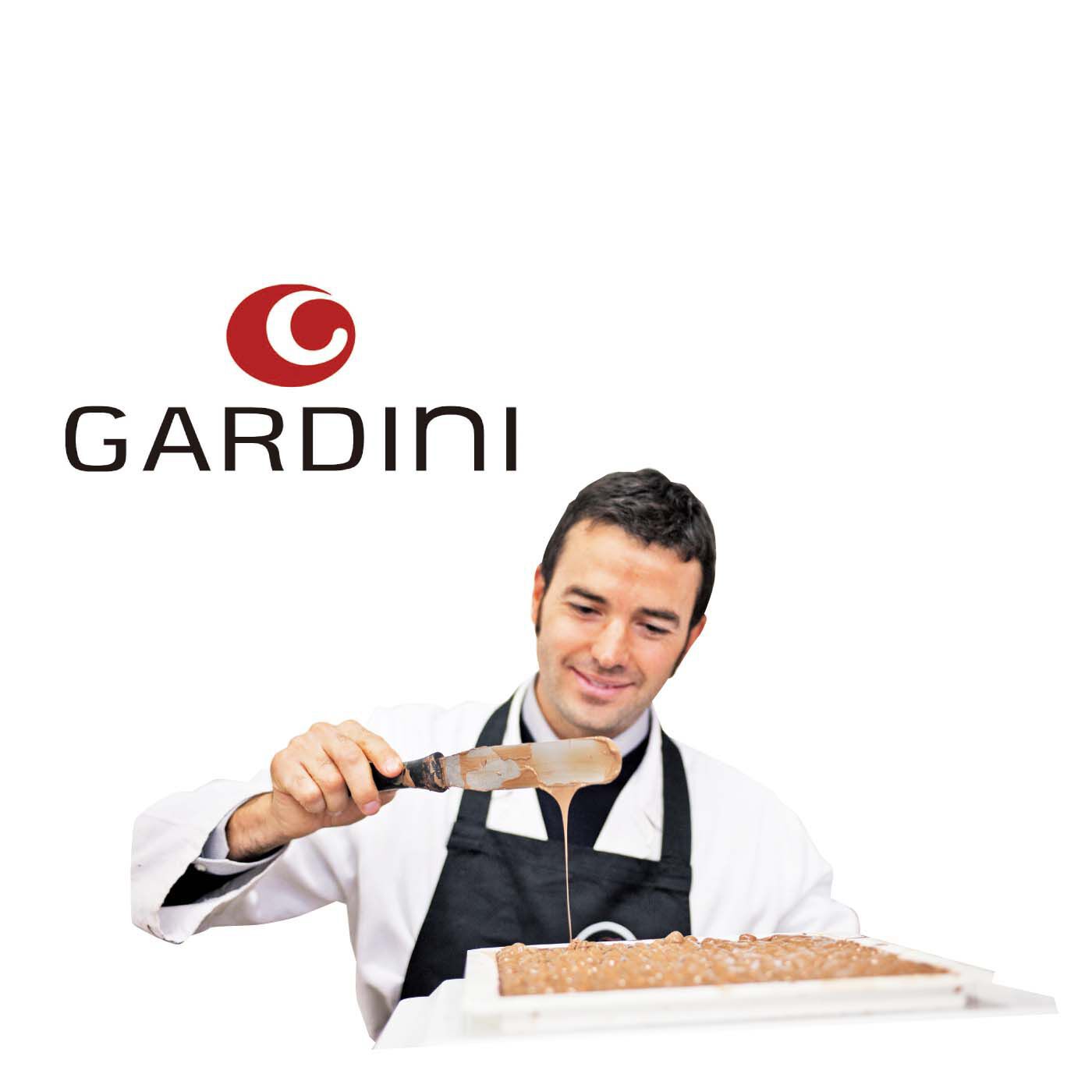 幸福のチョコレート|ガルディーニ　ピスタチオクレミノ|【ガルディーニ】自然豊かなイタリア エミリア ロマーニャ州の美食の町フォルリで革新的なチョコレート作りに励むガルディーニ ブラザーズ。この街で生まれ育った彼らがタッグを組んで30年以上。さまざまな賞を獲得し、イタリアでは有名な存在に。