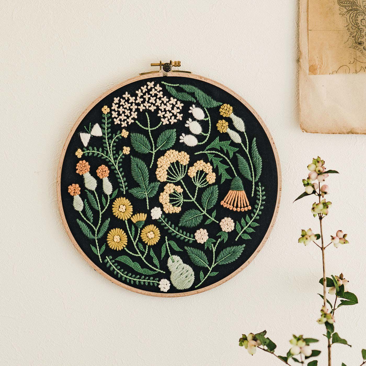 未使用キット】樋口愉美子 刺繍 エンブロイダリー キット - 素材/材料 未使用キット】樋口愉美子 刺繍 エンブロイダリー キット - 素材/材料