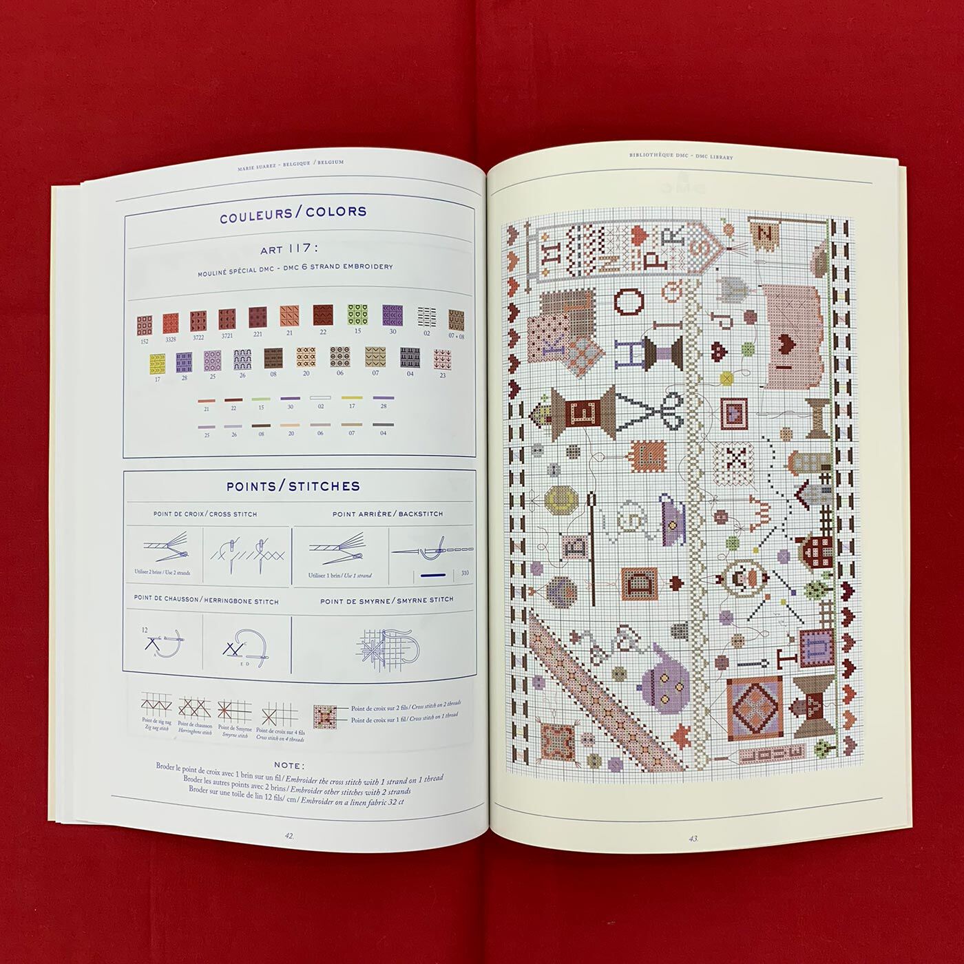 DMC クロスステッチ図案本