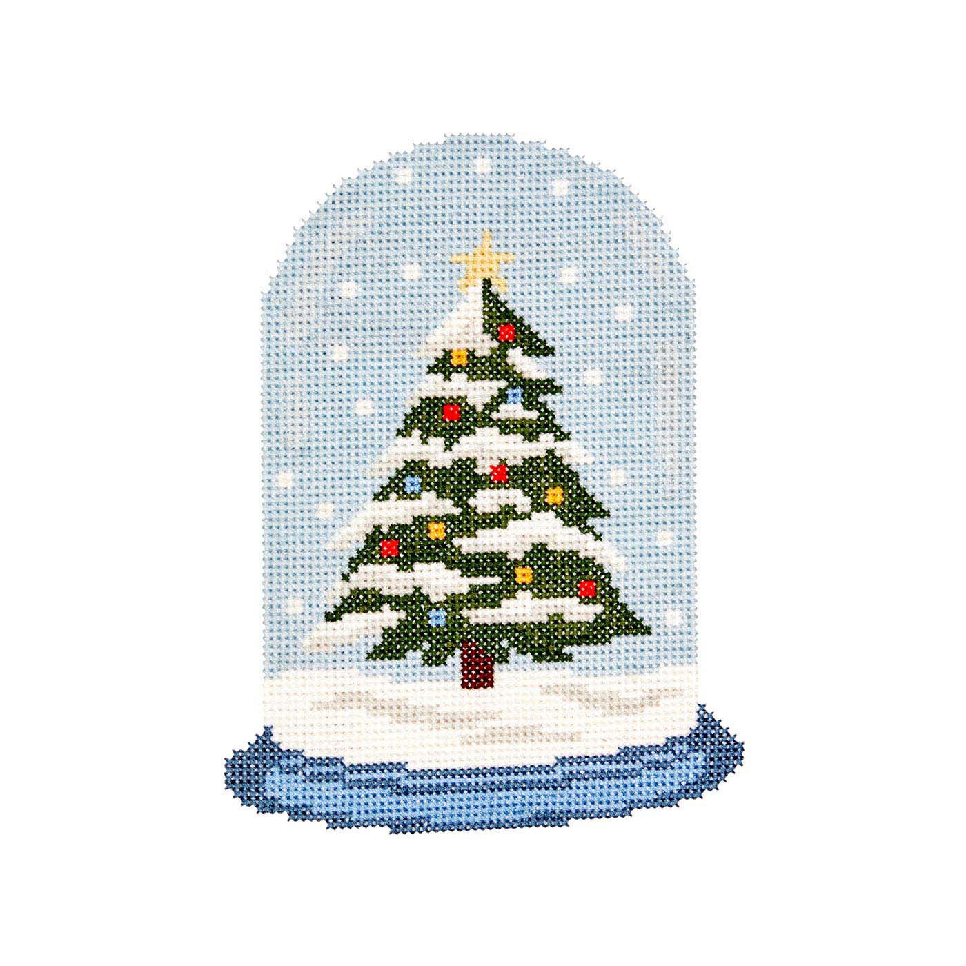 Couturier special|ＤＭＣ　冬のガラスドームのクロスステッチ図案と糸セット|3.クリスマスツリー　縦約 16 cm、横約 13cm（刺しゅう部分）