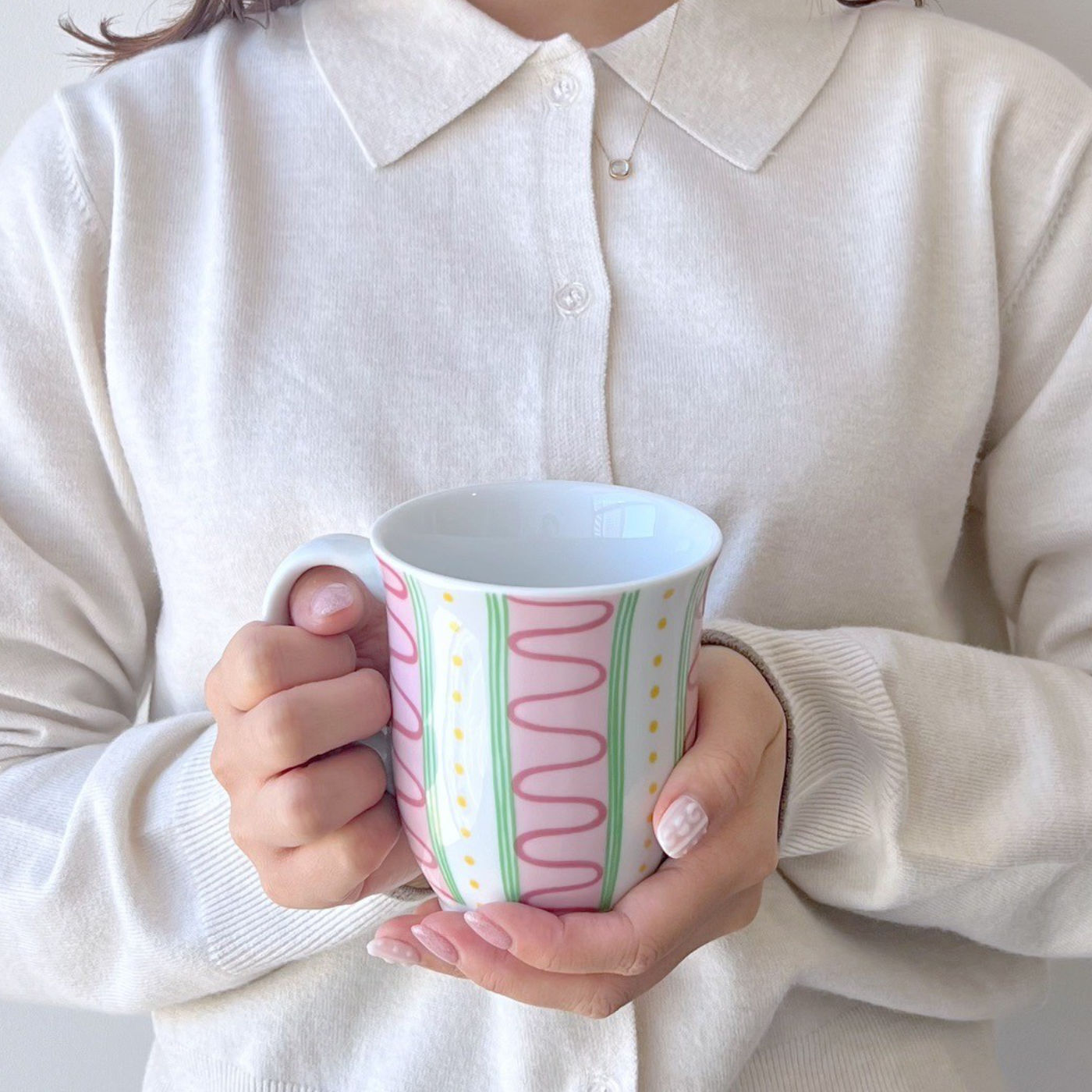 SeeMONO|多彩な色づかいが魅力的　Ｅｖａマグカップ〈ローズ〉／ビヨン・ヴィンブラッド