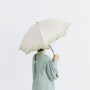 SeeMONO | 〈アイボリー〉スズラン刺しゅうの晴雨兼用傘