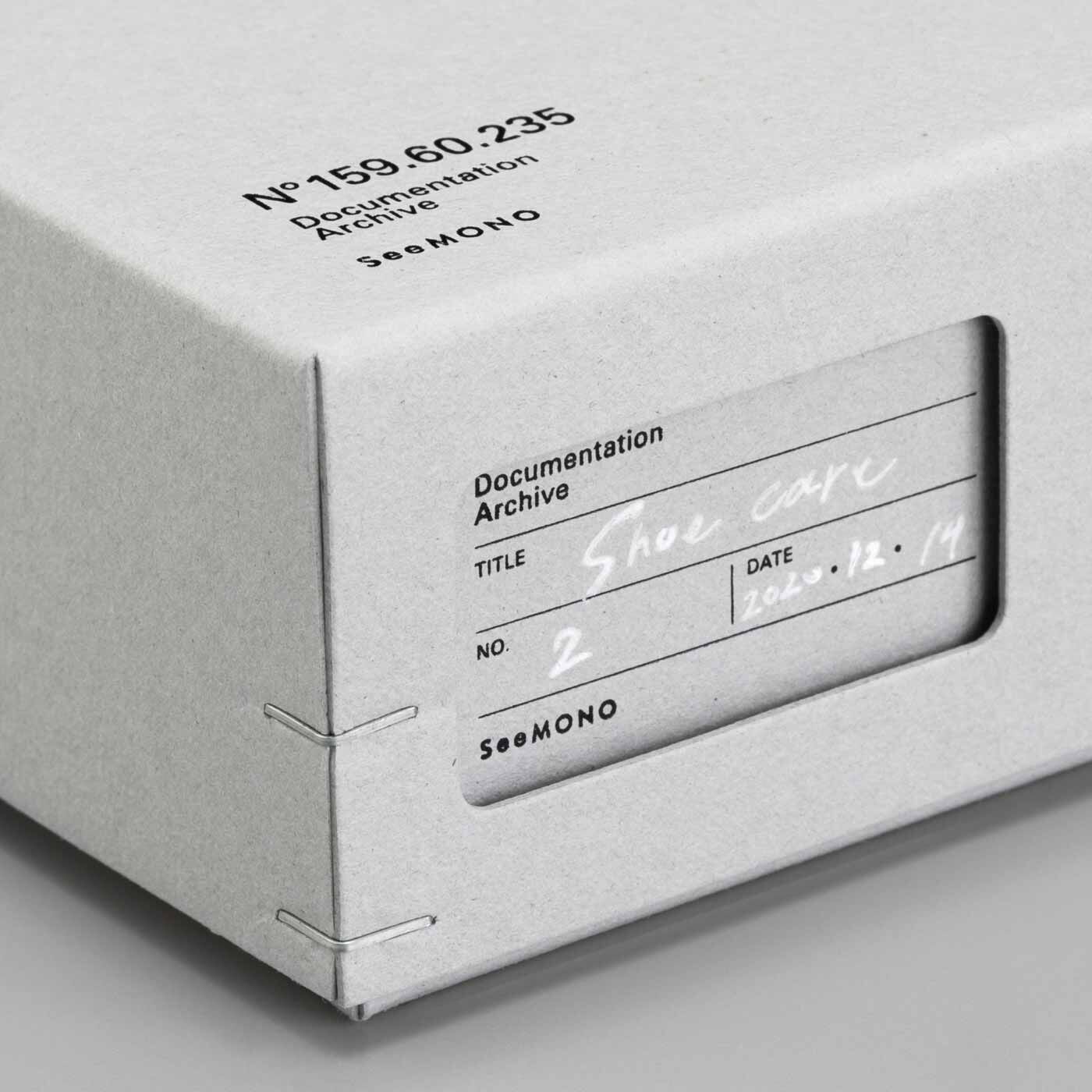 SeeMONO|シンプルに暮らすインテリア　収納BOX〈A4〉サイズの会|日付や内容を書き込める窓。印字は味のある黒の箔押しです。