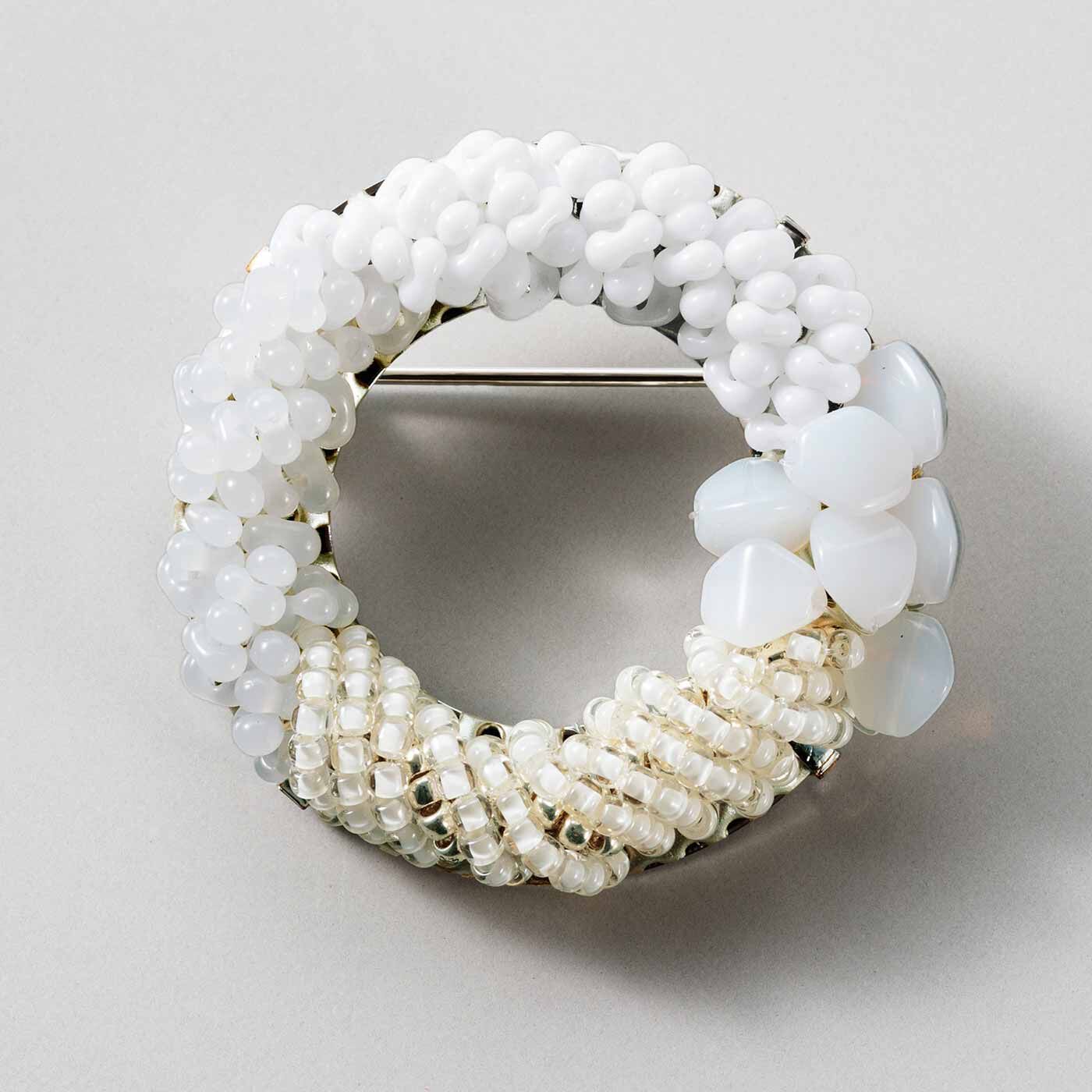 SeeMONO|松若硝子真珠工業所さんと作った ビーズブローチキットの会|花冠