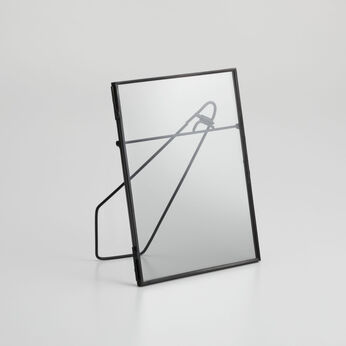 SeeMONO | ガラスに挟んで飾るフォトフレーム〈Ｍ〉