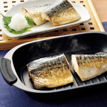 FELISSIMO PARTNERS | 外はパリッと中はふっくら 電子レンジで焼ける グリルパン