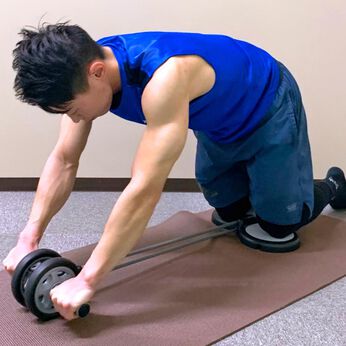 FELISSIMO PARTNERS | 楽トレｆｉｔ お助け 腹筋ローラー