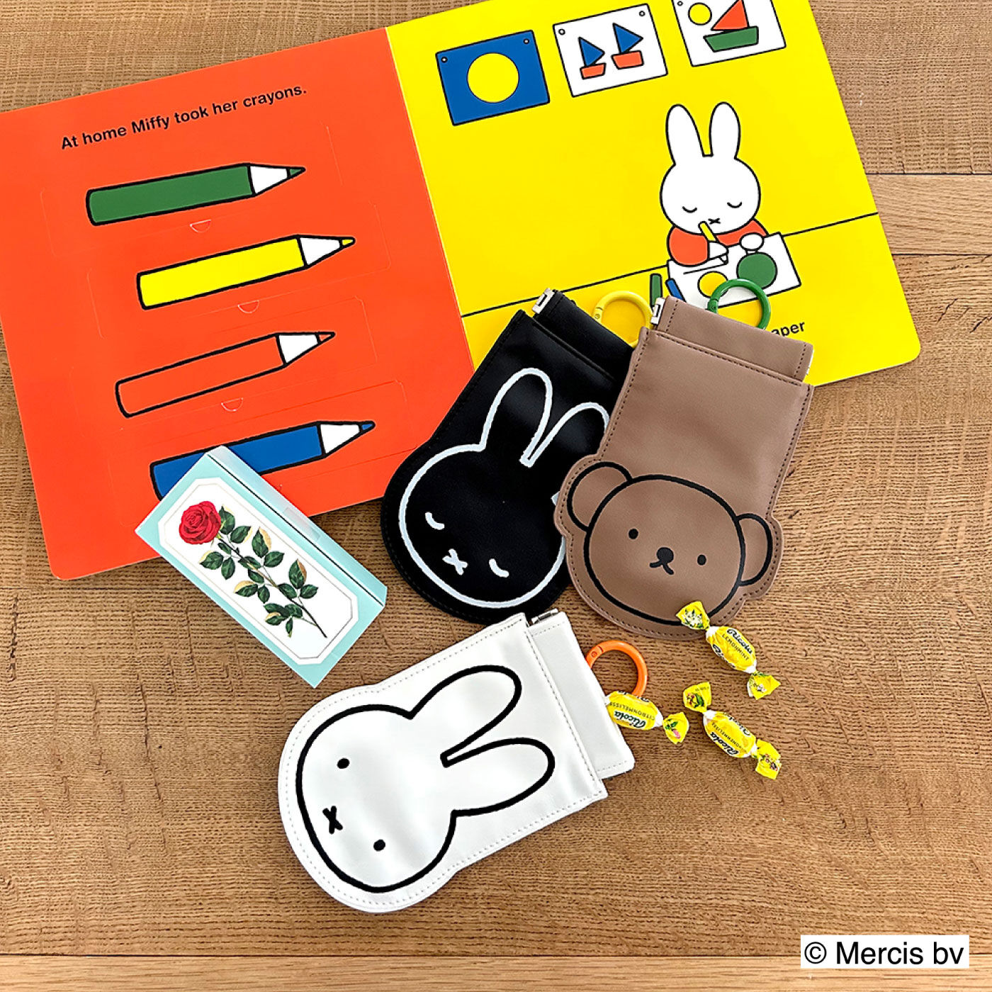 FELISSIMO PARTNERS|Dick Bruna　ポケットみたいなポーチPOYダイカット