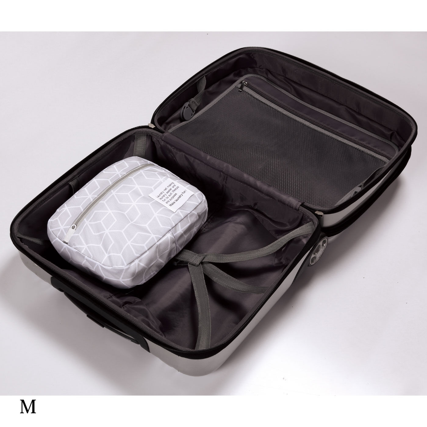 FELISSIMO PARTNERS|スーツケースにすっぽり収まる　洗えるランドリーポーチＭ・Ｌ各１個セット