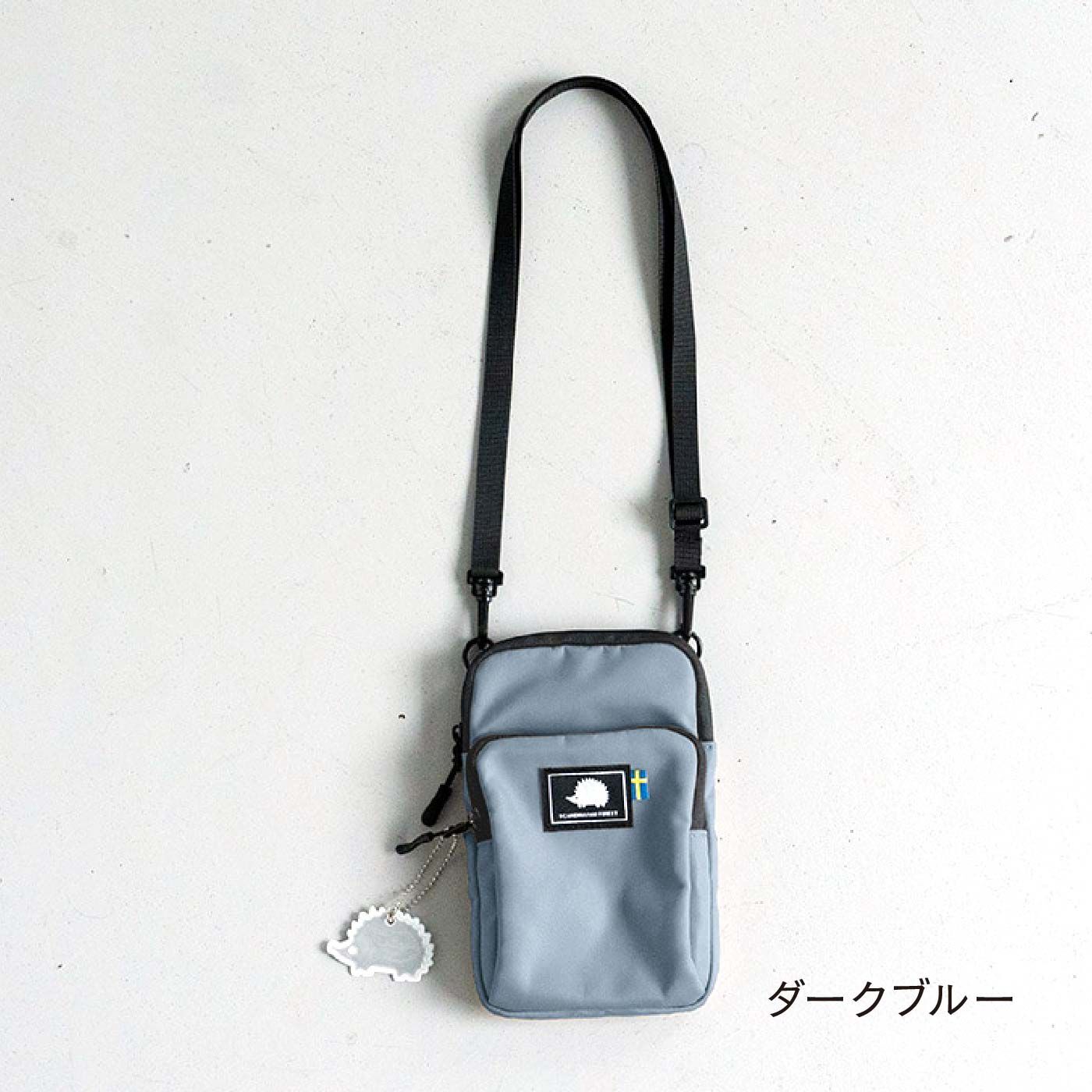 FELISSIMO PARTNERS|スカンジナビアンフォレスト　ハリネズミがかわいいスマホショルダー