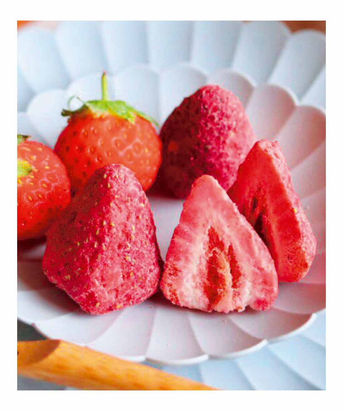 FELISSIMO PARTNERS|まろやかな甘さ ホワイトチョコを満たしたフルーツ 芦屋 寿果実の会（6回予約）|フリーズドライ果実に、希少な独自製法で、ホワイトチョコレートを果実の中までたっぷりと浸透させたチョコレートです。